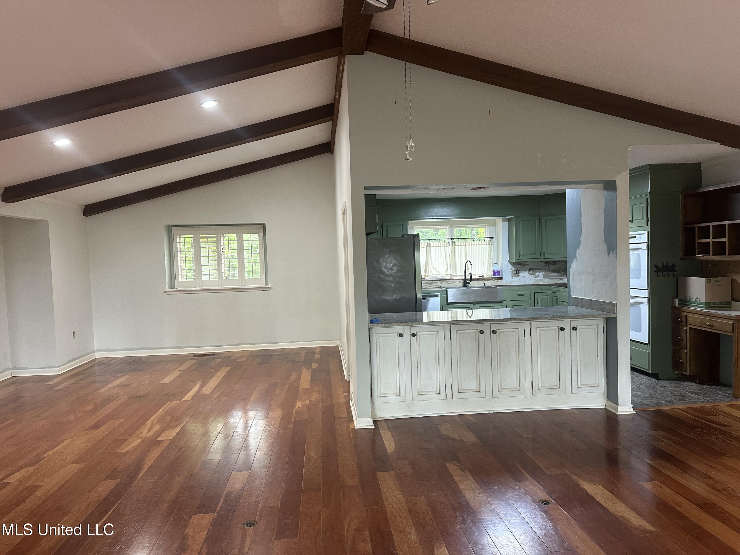 204 Fort Drive, Grenada, Mississippi image 9