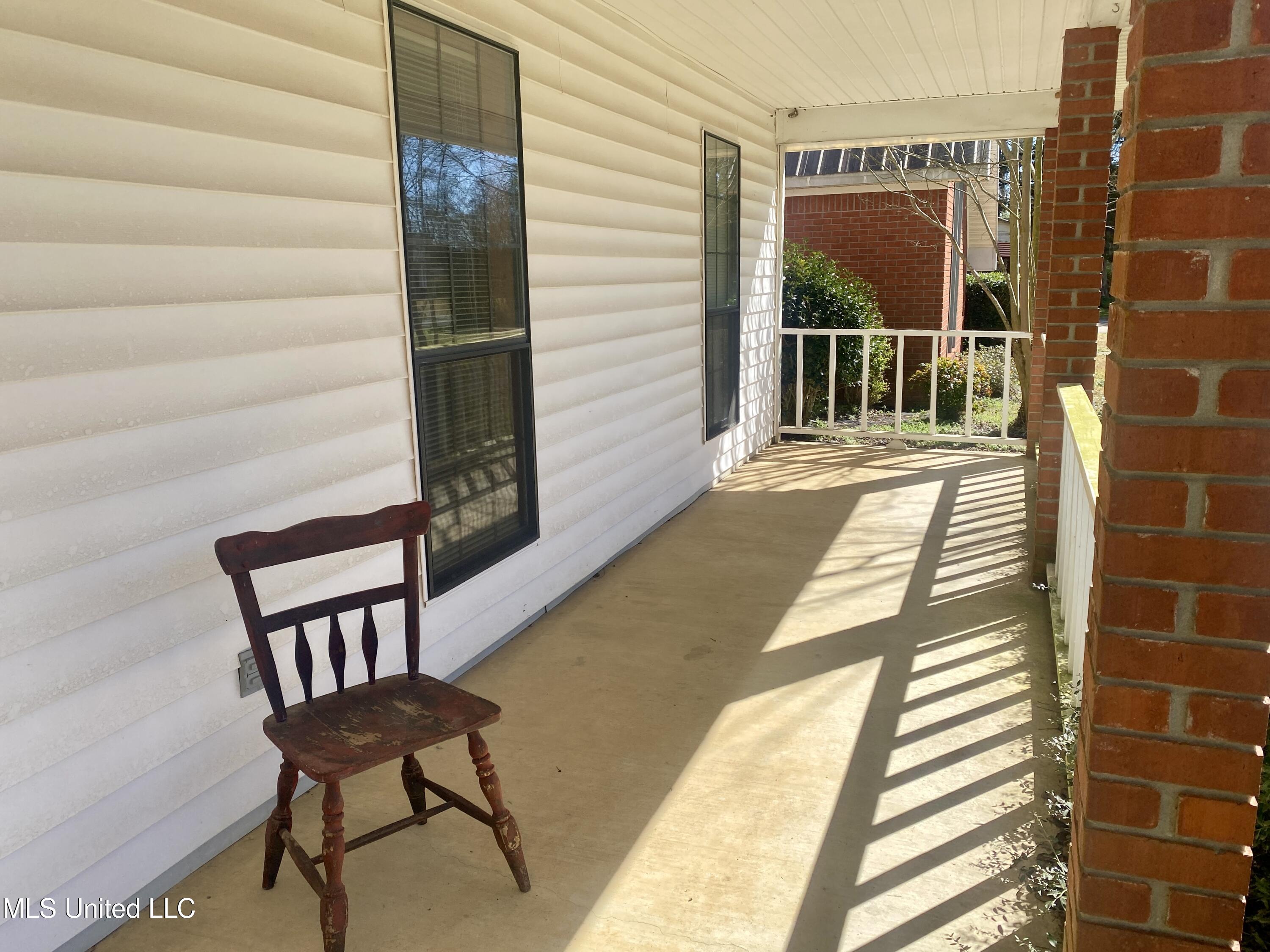 258 Mars Hill Road, Carthage, Mississippi image 7
