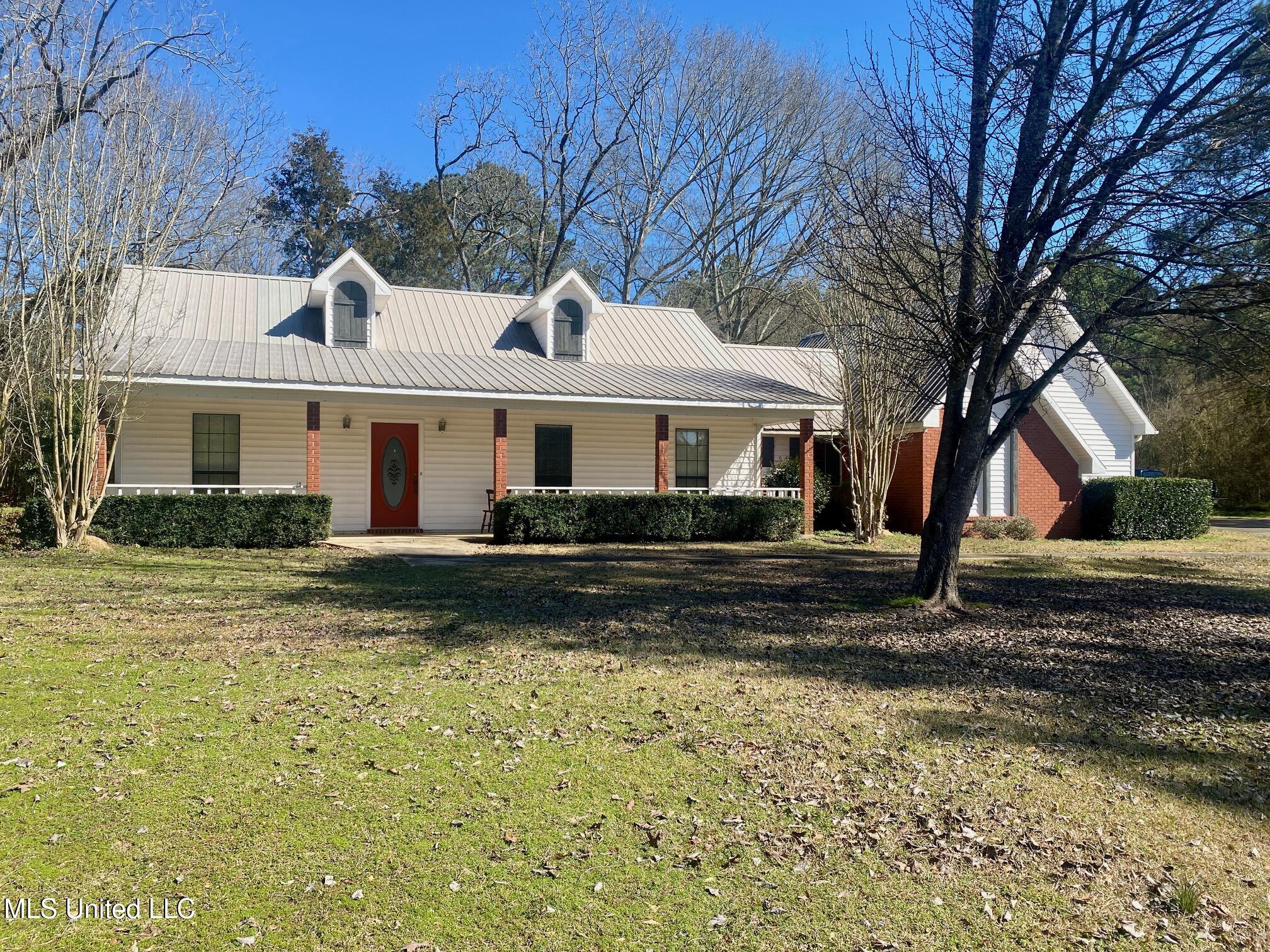 258 Mars Hill Road, Carthage, Mississippi image 2