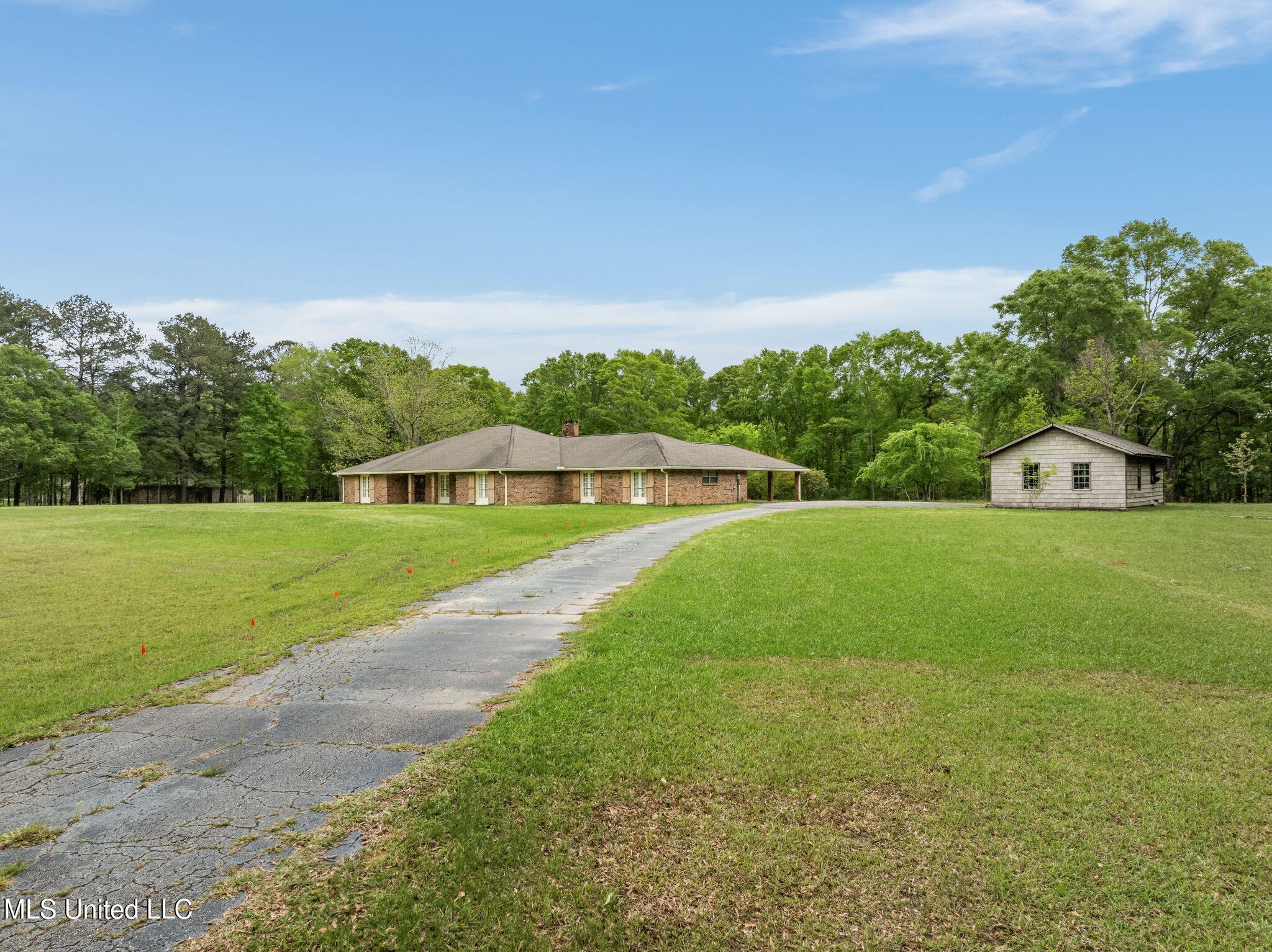 41 Todd Road, Sumrall, Mississippi image 2
