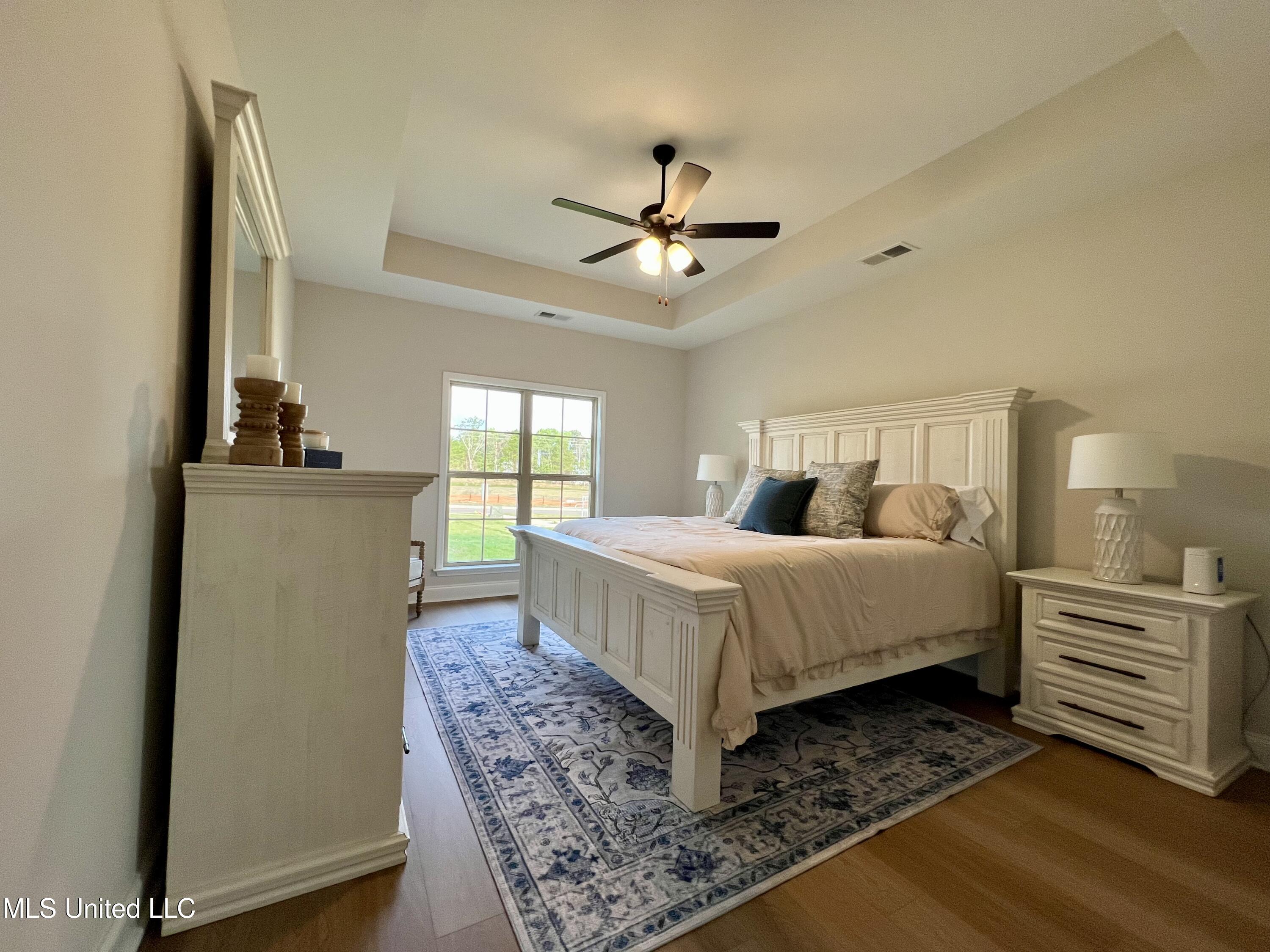 2111 Scott Meadows Lane, Hernando, Mississippi image 11