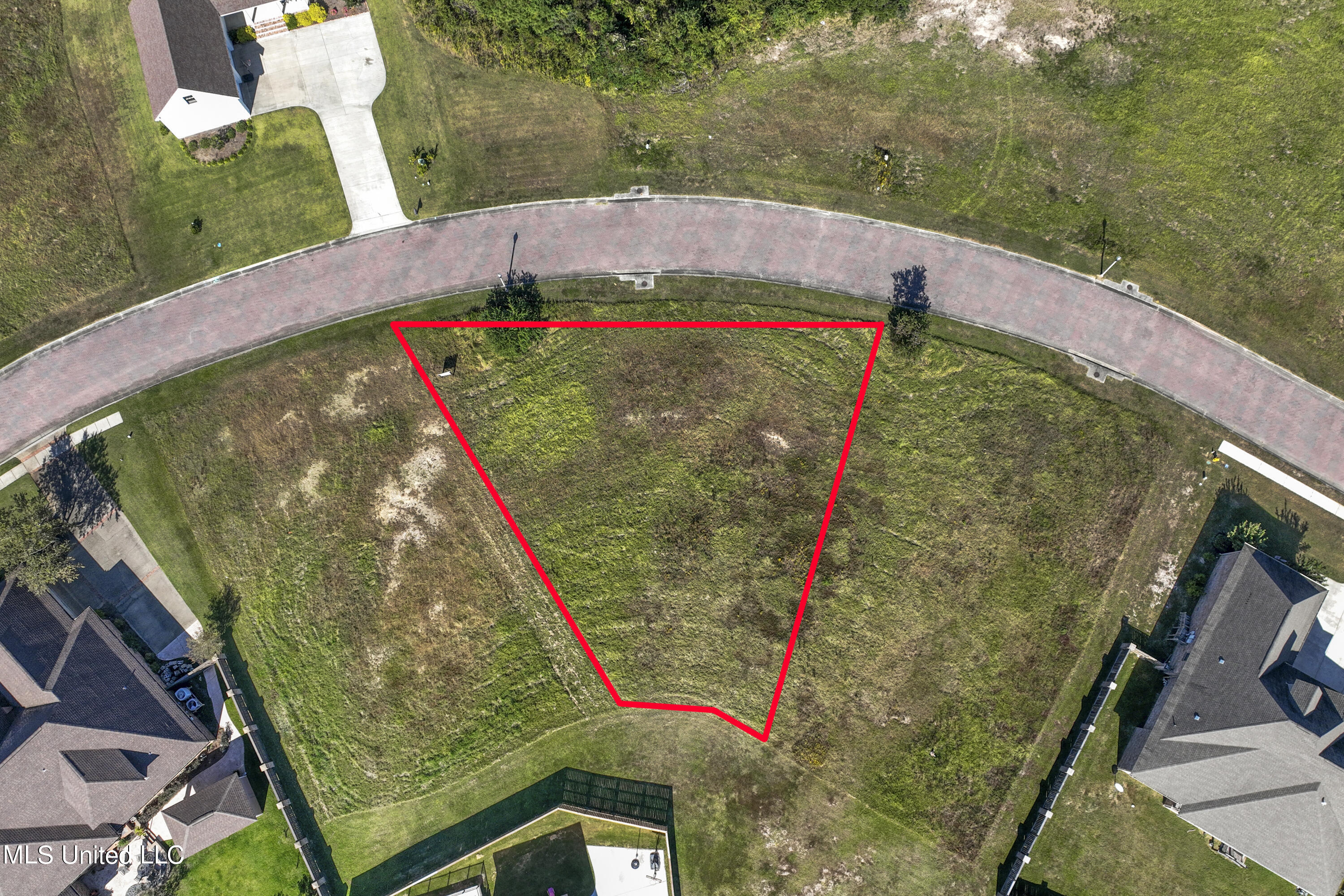 410 Goose Pointe Boulevard, Biloxi, Mississippi image 11