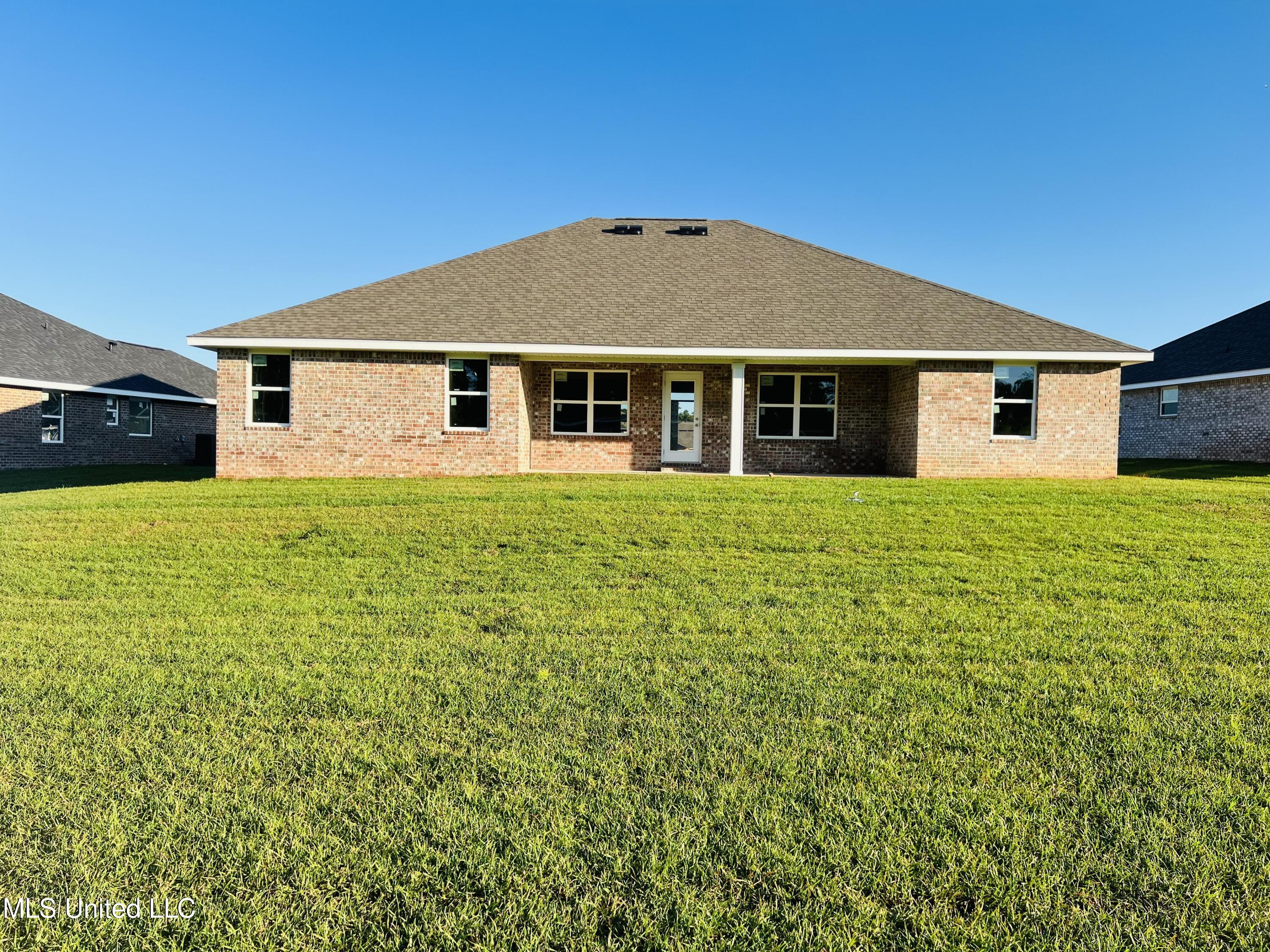 15808 Rachael Drive, Gulfport, Mississippi image 10