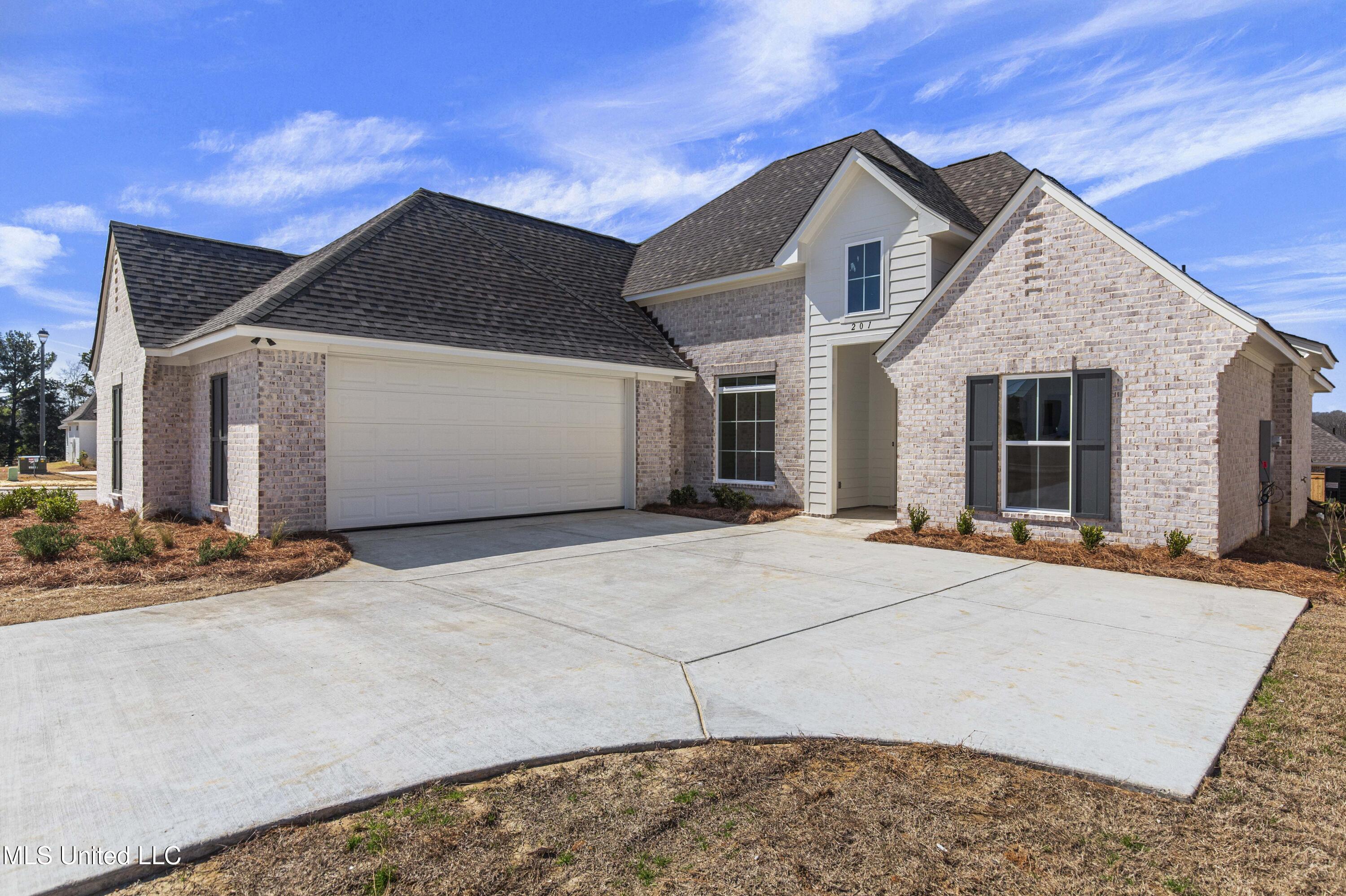 201 Harvest View Place, Madison, Mississippi image 3