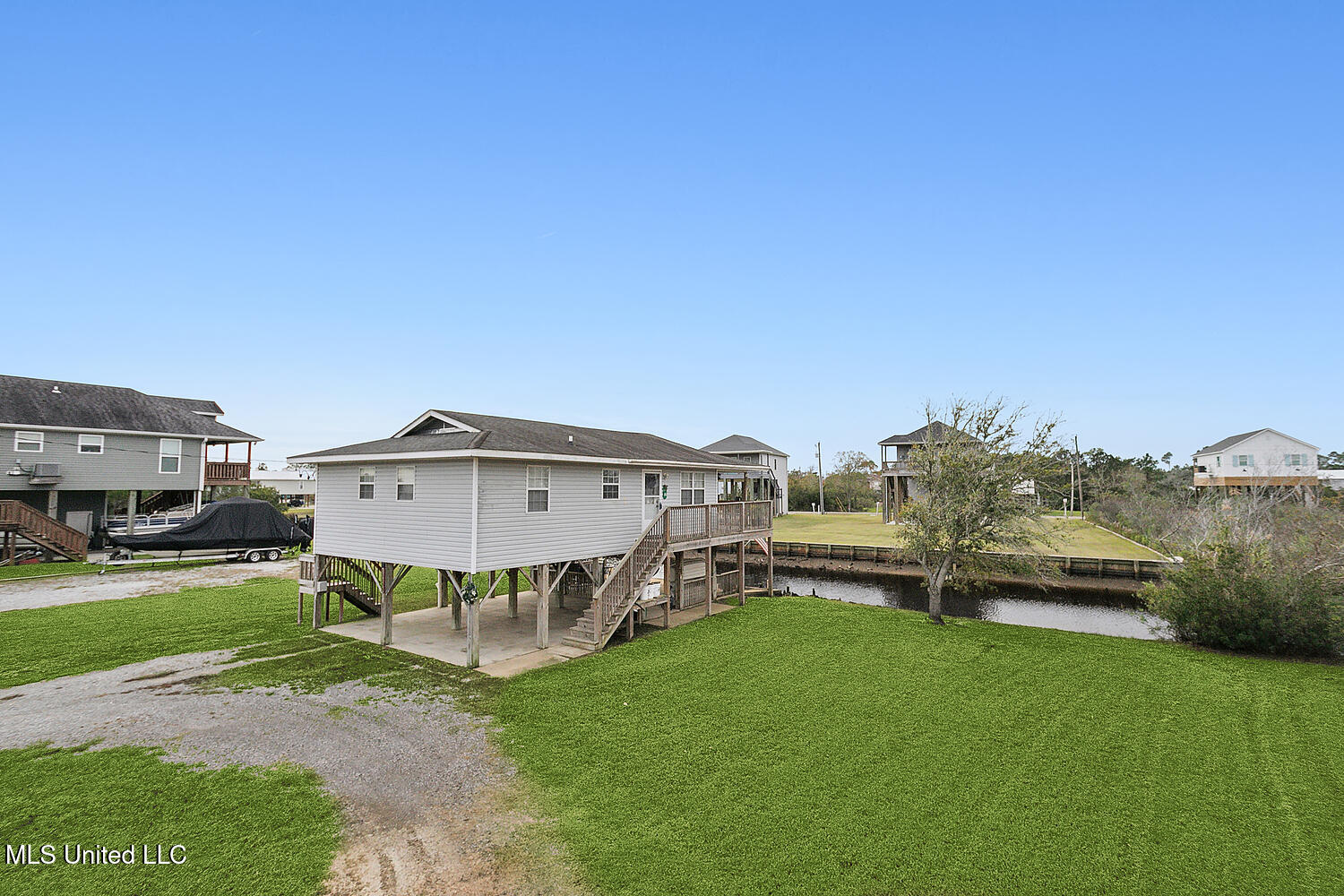 11155 New York Street, Bay Saint Louis, Mississippi image 3