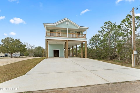 Homes For Sale - 5005 Nebraska Street<br/> Bay Saint Louis, MS 39520