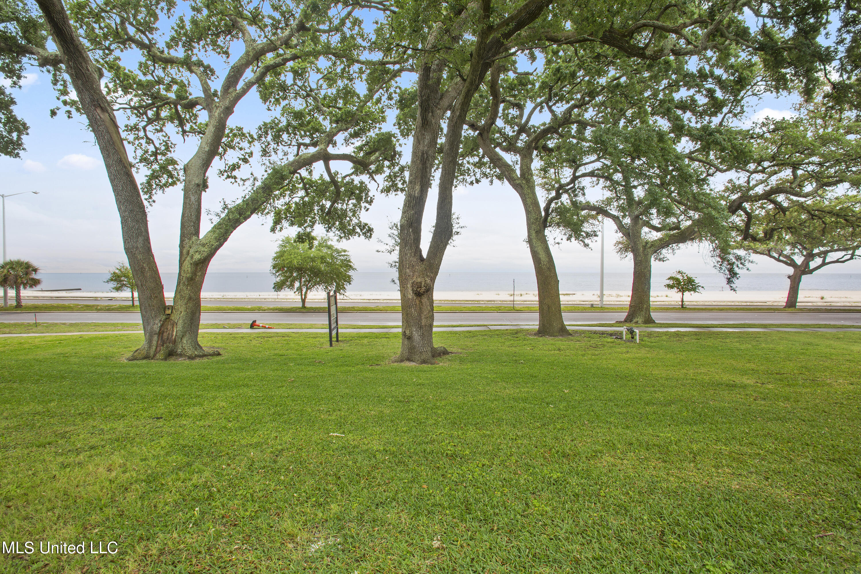 1282 Beach Boulevard #107, Biloxi, Mississippi image 4