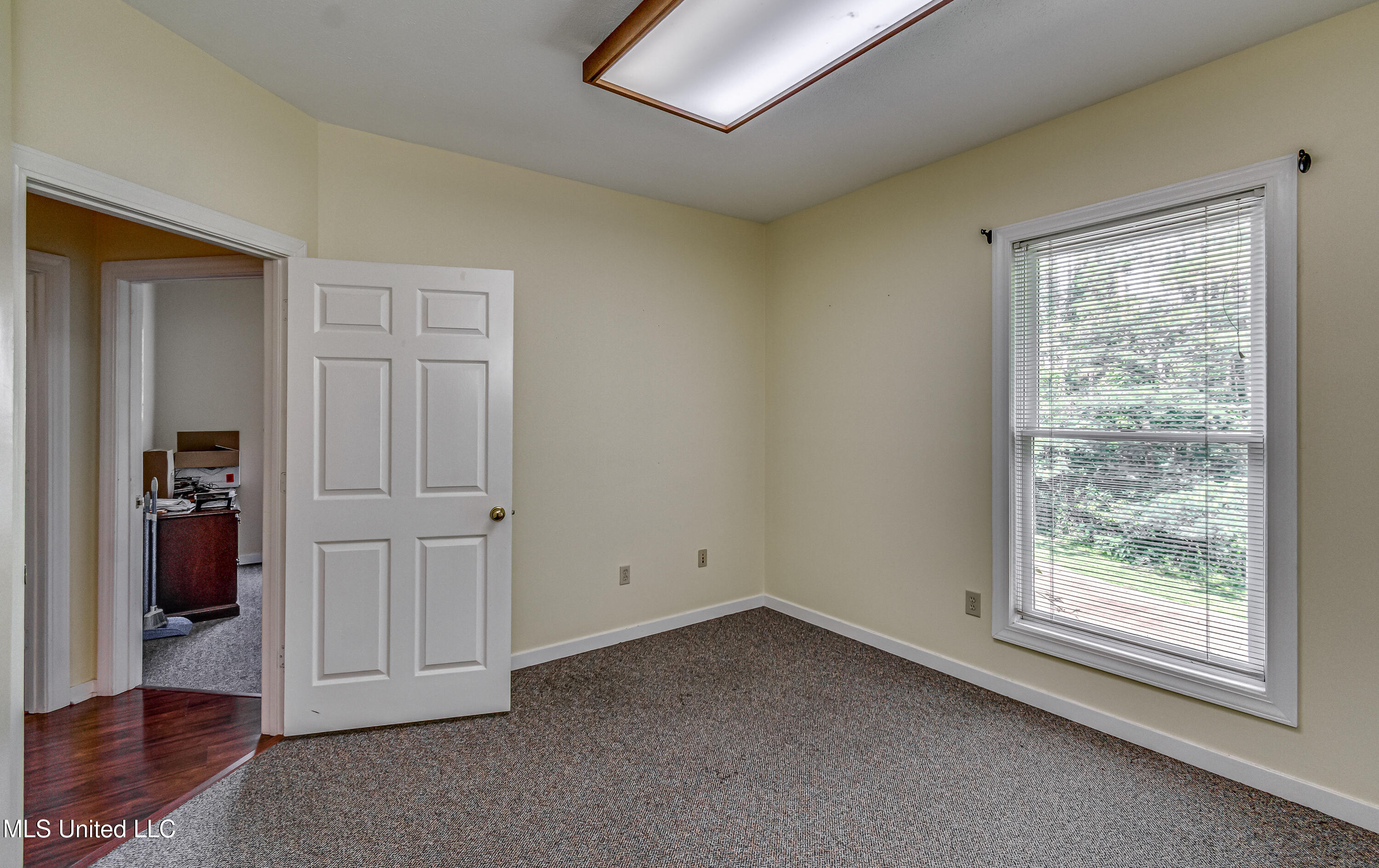 Jackson, Mississippi 39216, United States, ,4 BathroomsBathrooms,Commercial,Active,164334