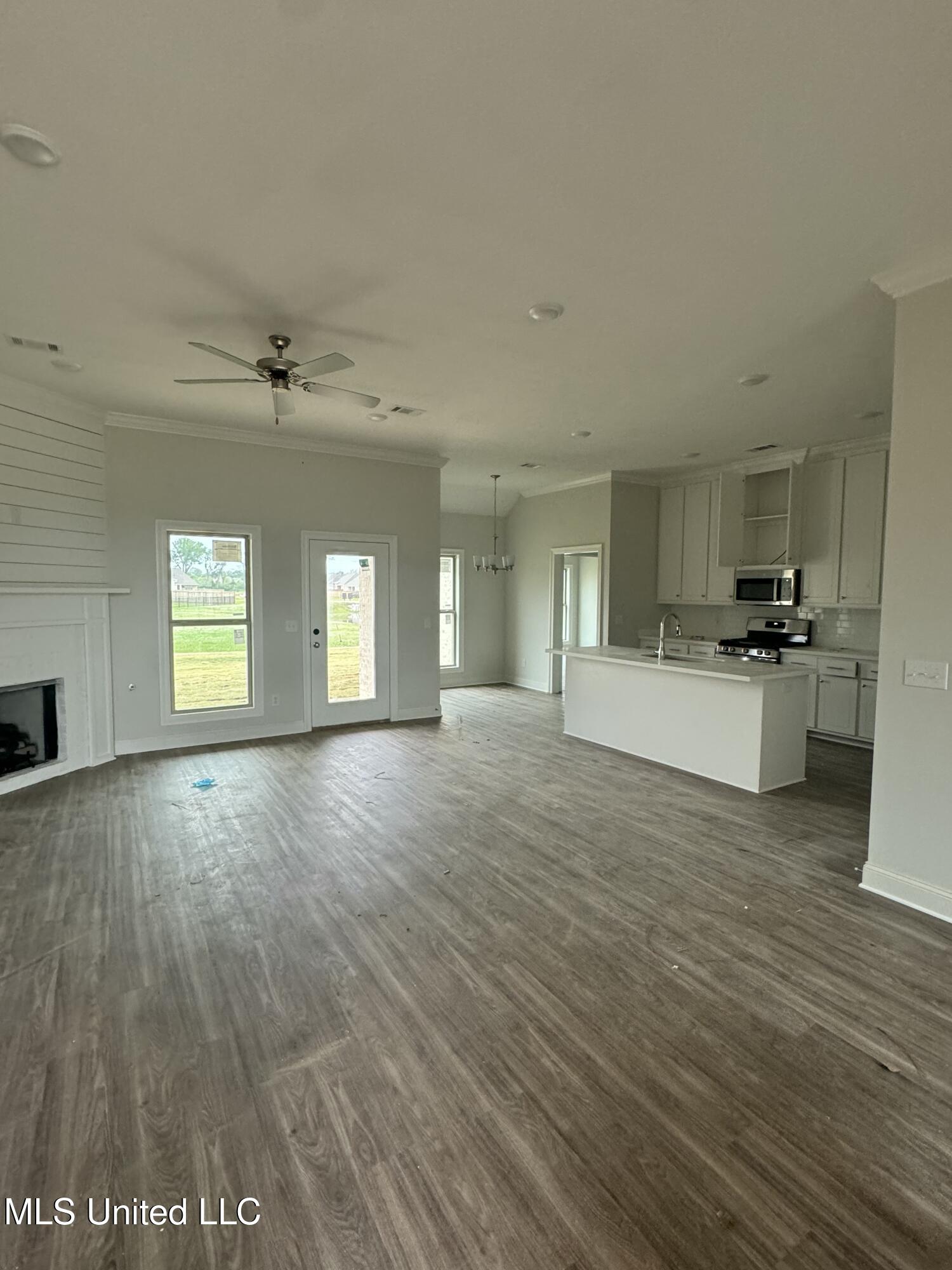 421 Baleigh Way, Canton, Mississippi image 2