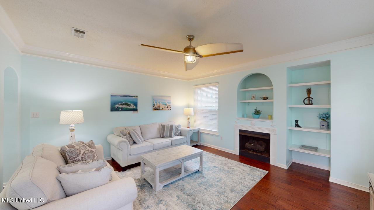 2252 Beach Drive #1501, Gulfport, Mississippi image 3