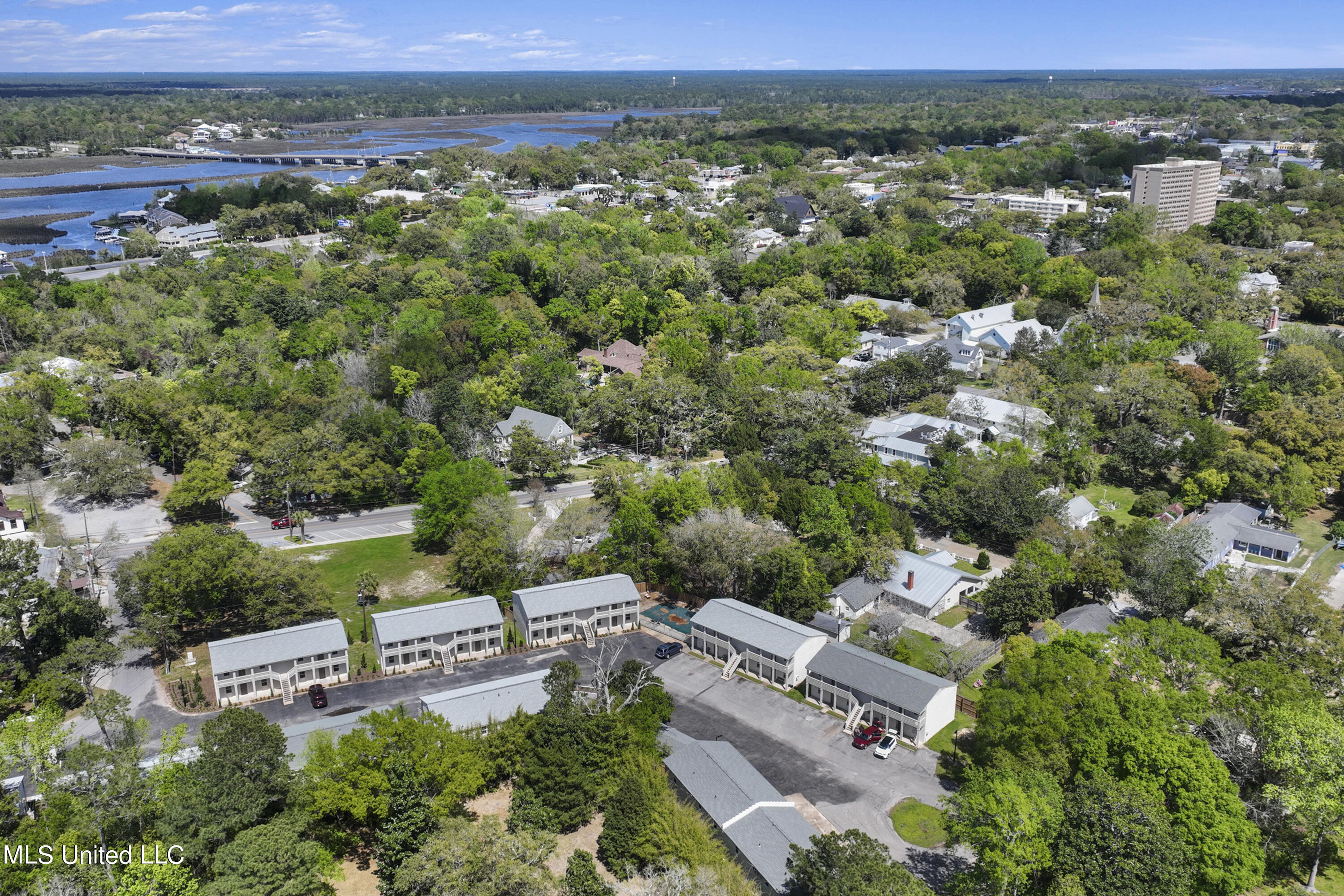 114 Ethel Circle #19, Ocean Springs, Mississippi image 30