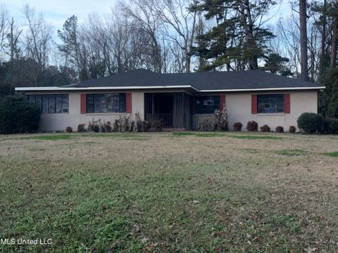 Homes For Sale - 230 N Sunset Terrace<br/> Jackson, MS 39212