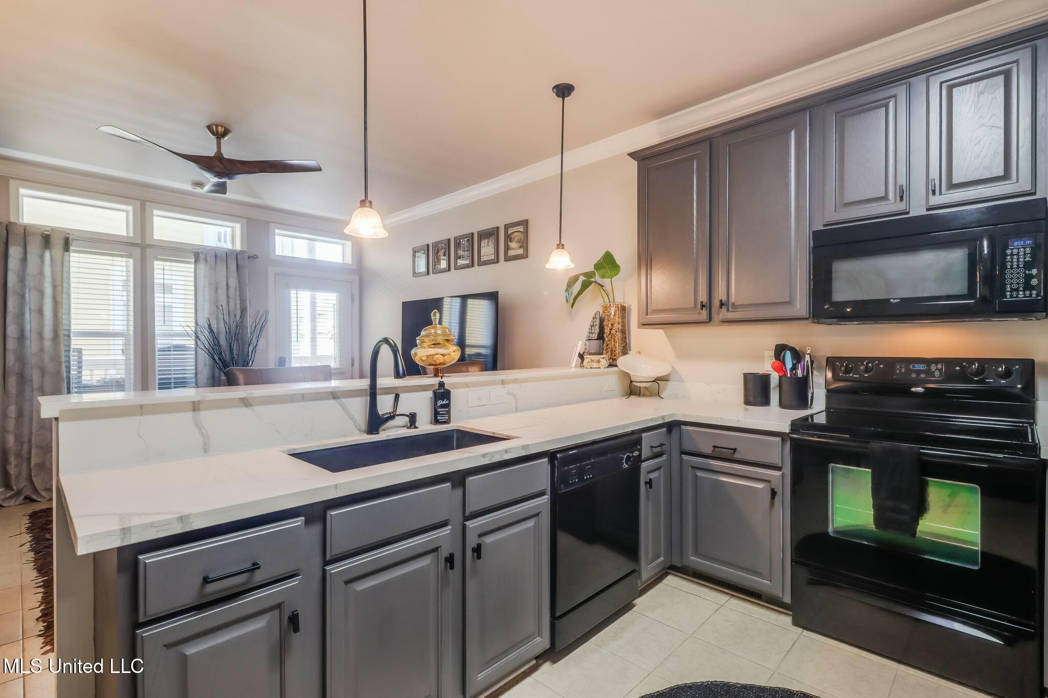 1515 E Beach Boulevard #117, Pass Christian, Mississippi image 9