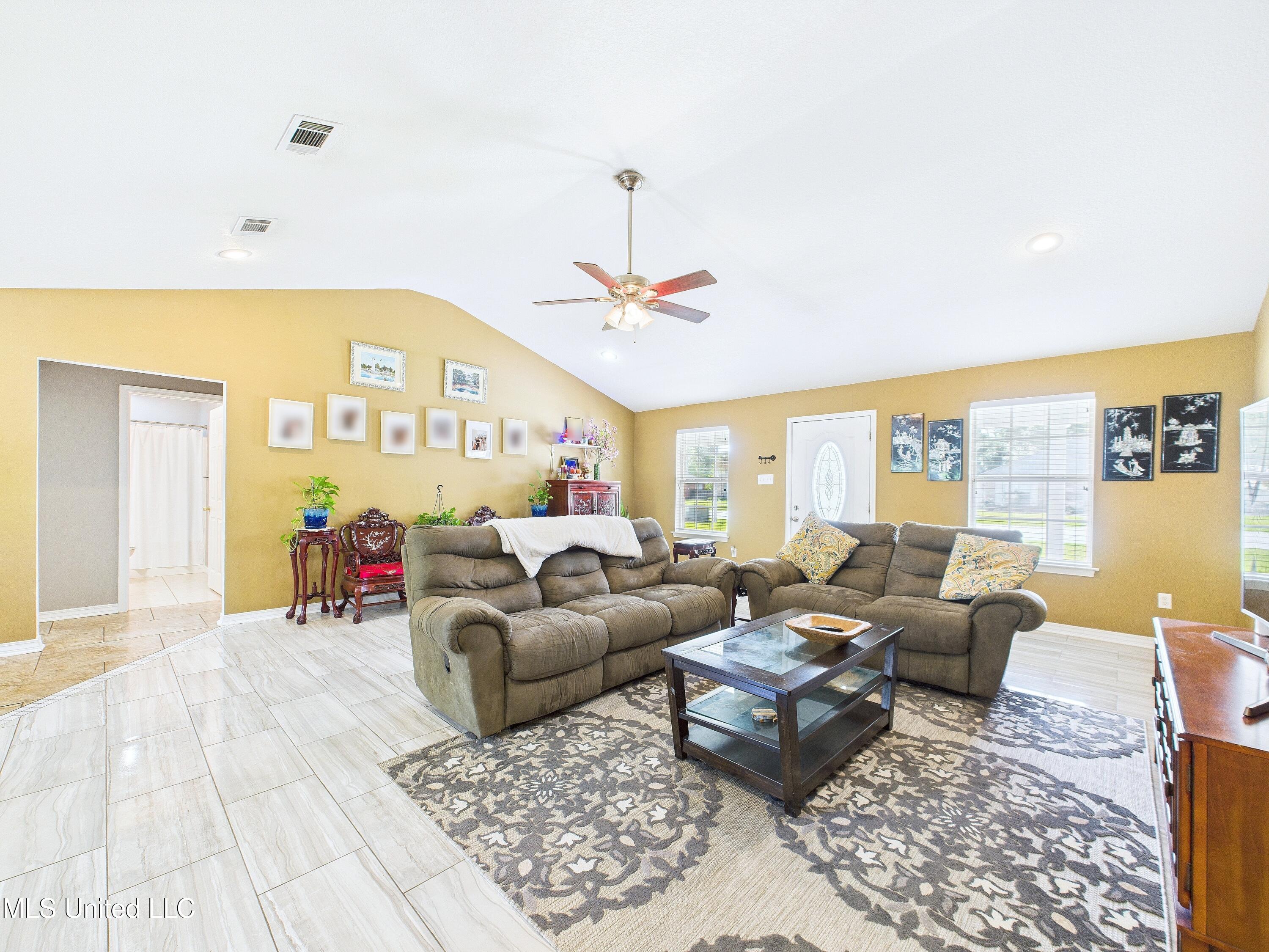 15920 Hardwood Place, Biloxi, Mississippi image 5