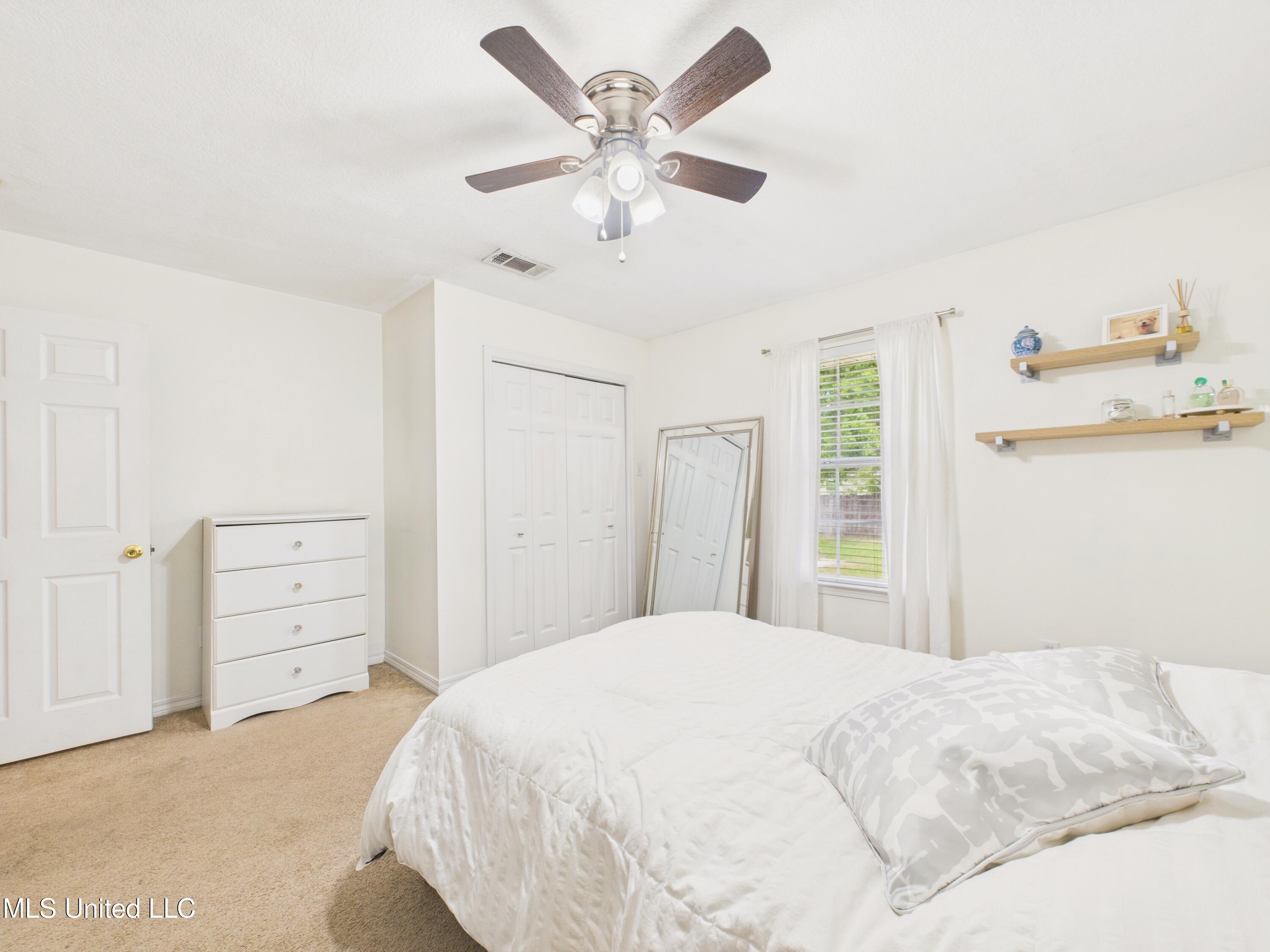 15920 Hardwood Place, Biloxi, Mississippi image 23