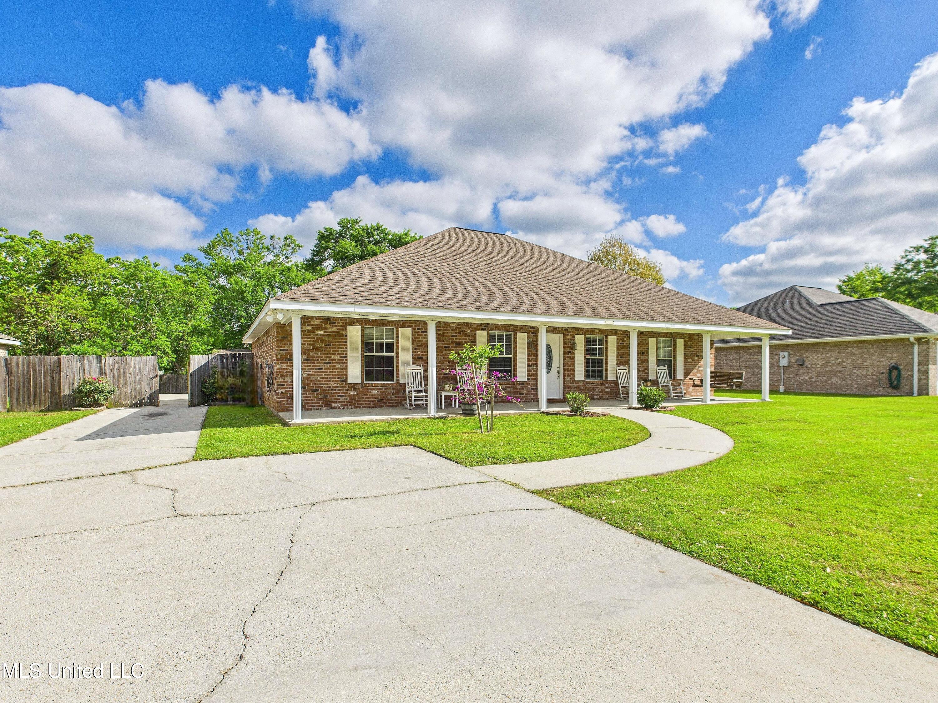 15920 Hardwood Place, Biloxi, Mississippi image 3