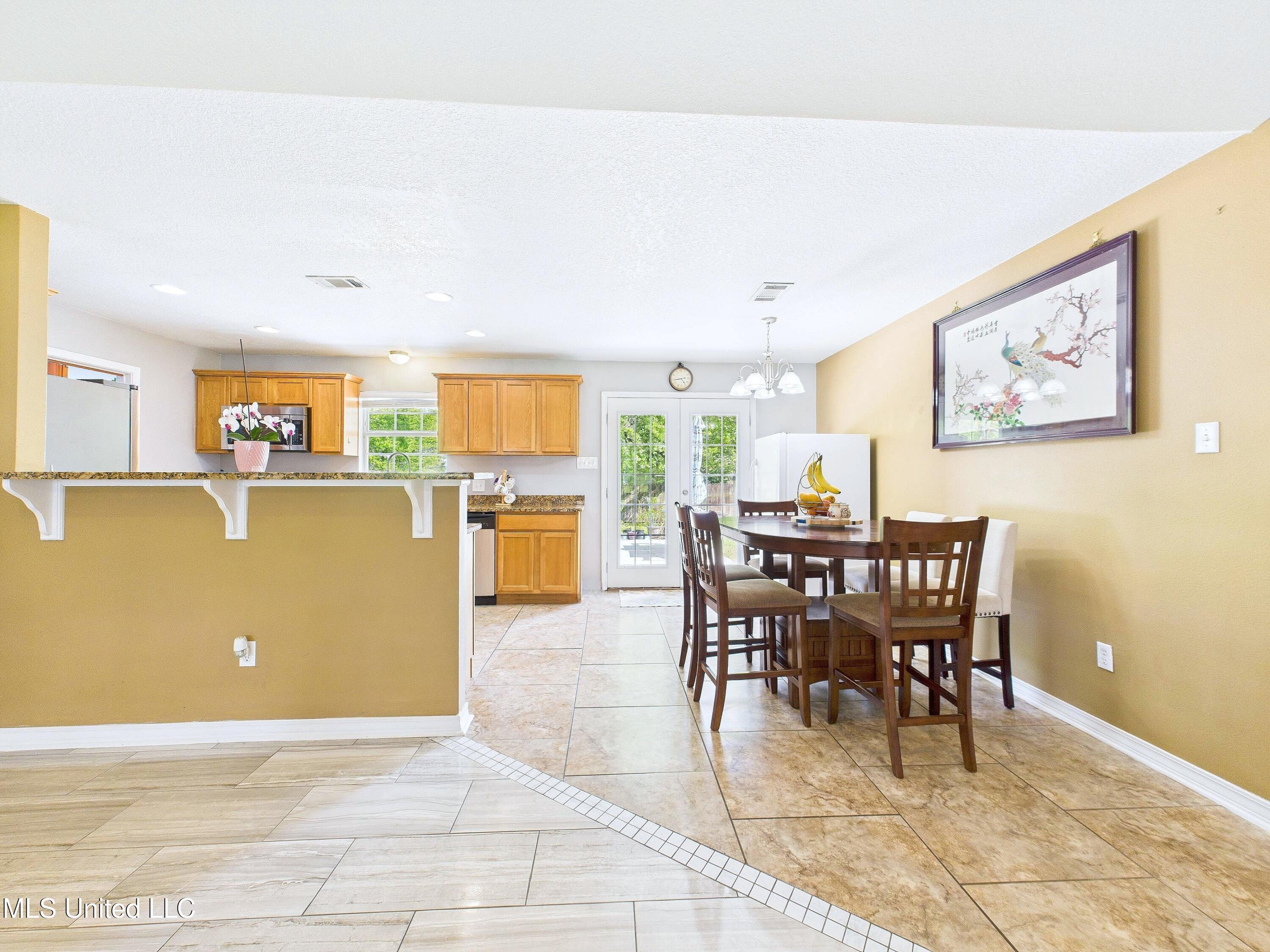15920 Hardwood Place, Biloxi, Mississippi image 8