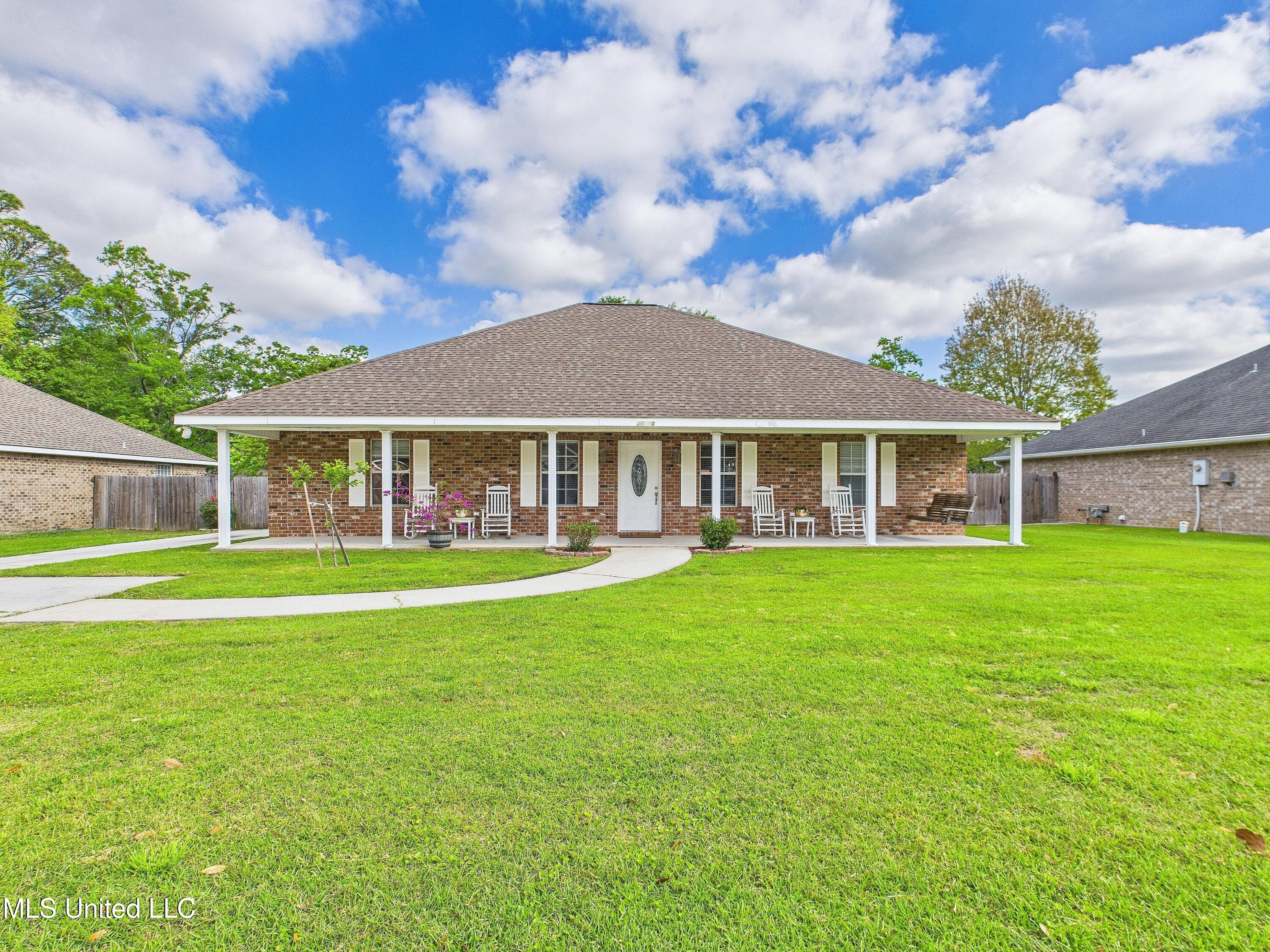 15920 Hardwood Place, Biloxi, Mississippi image 1