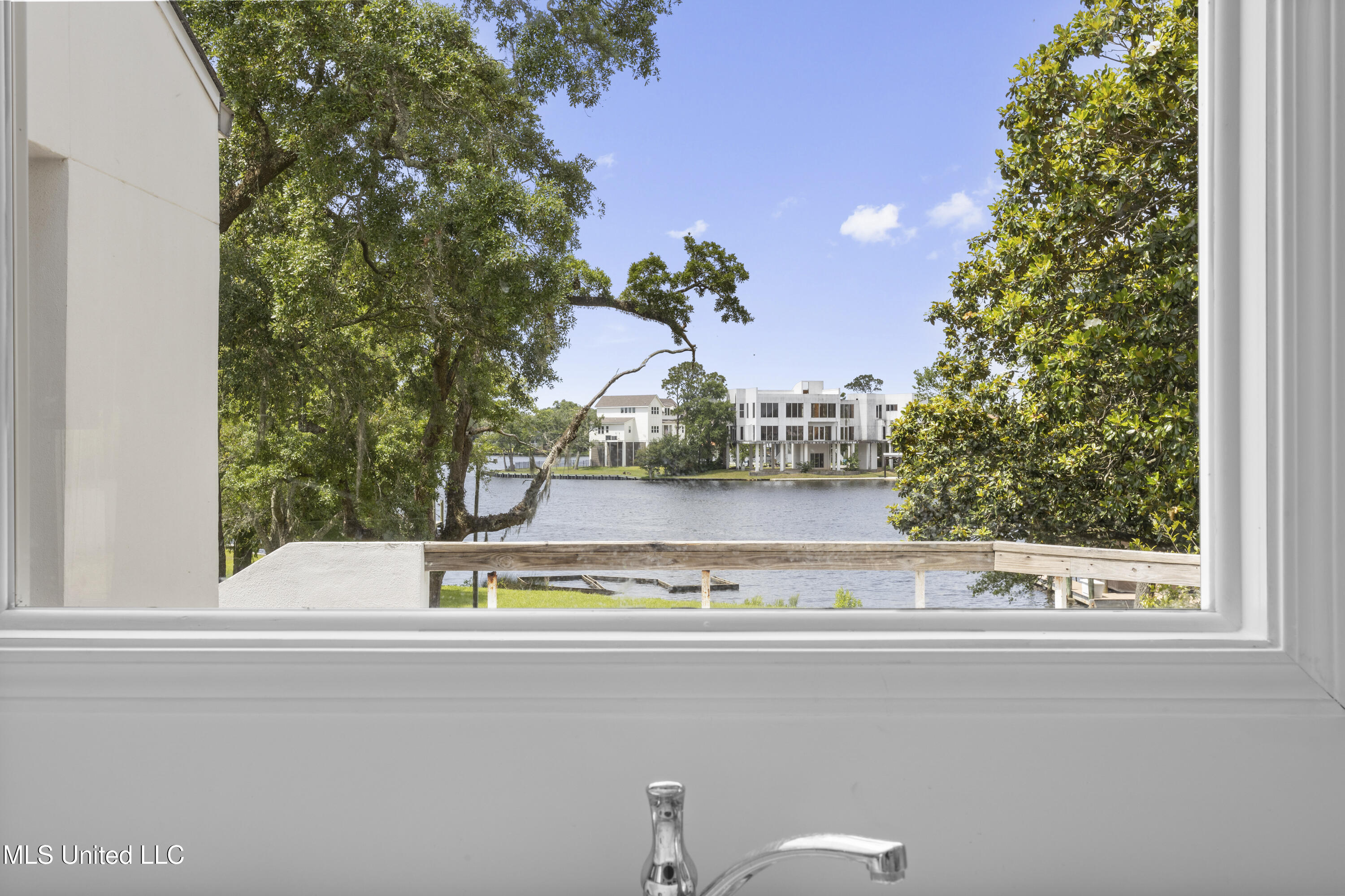 11 Bayou Place, Gulfport, Mississippi image 18