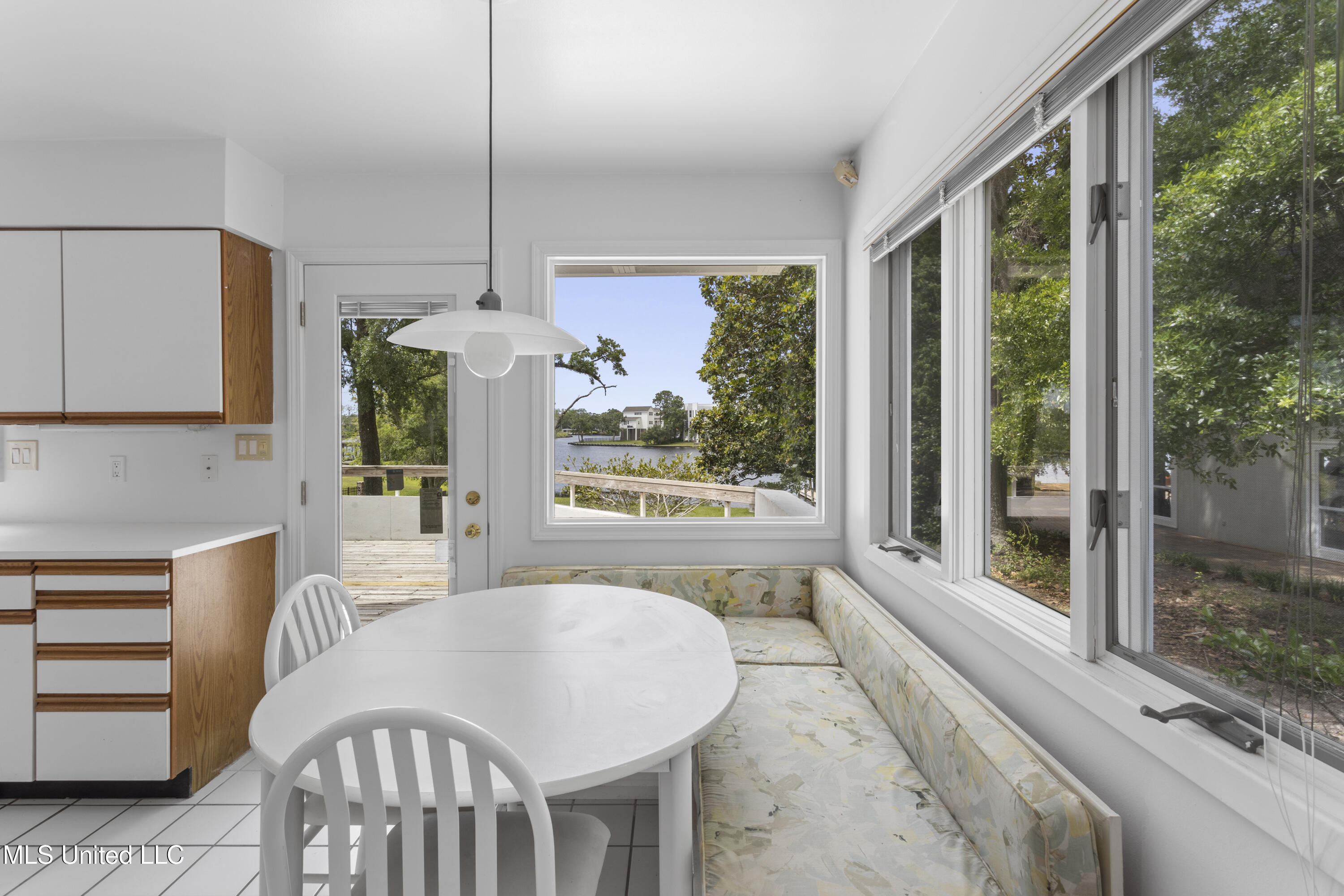 11 Bayou Place, Gulfport, Mississippi image 23