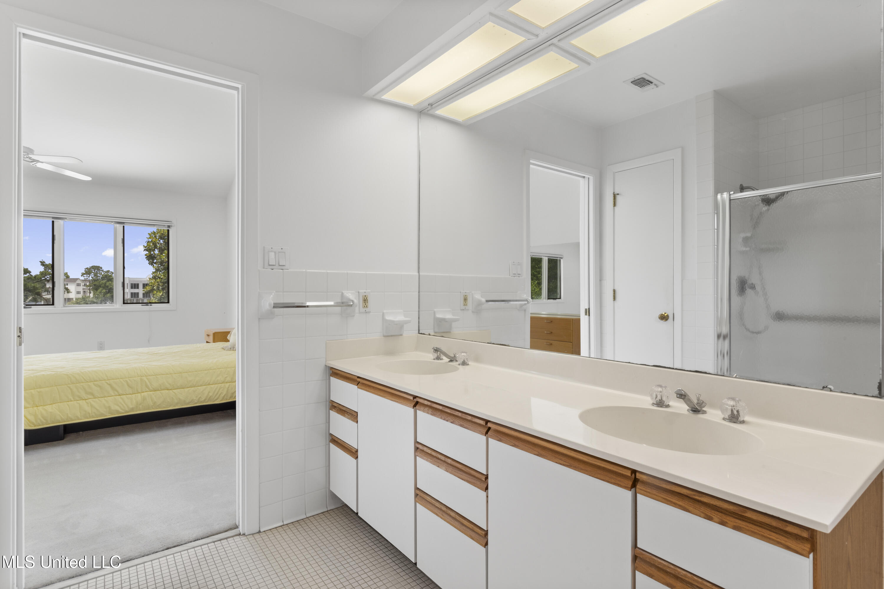 11 Bayou Place, Gulfport, Mississippi image 33