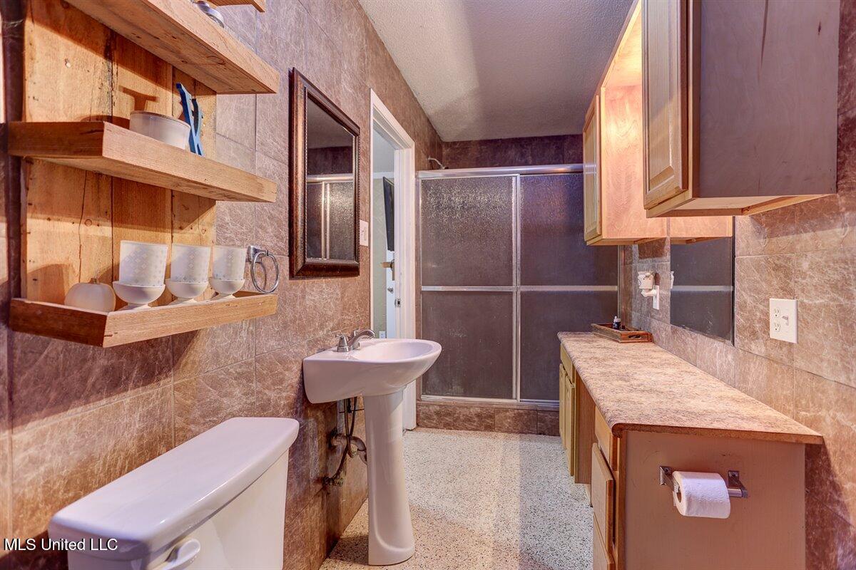 14071 Burton Road, Olive Branch, Mississippi image 24
