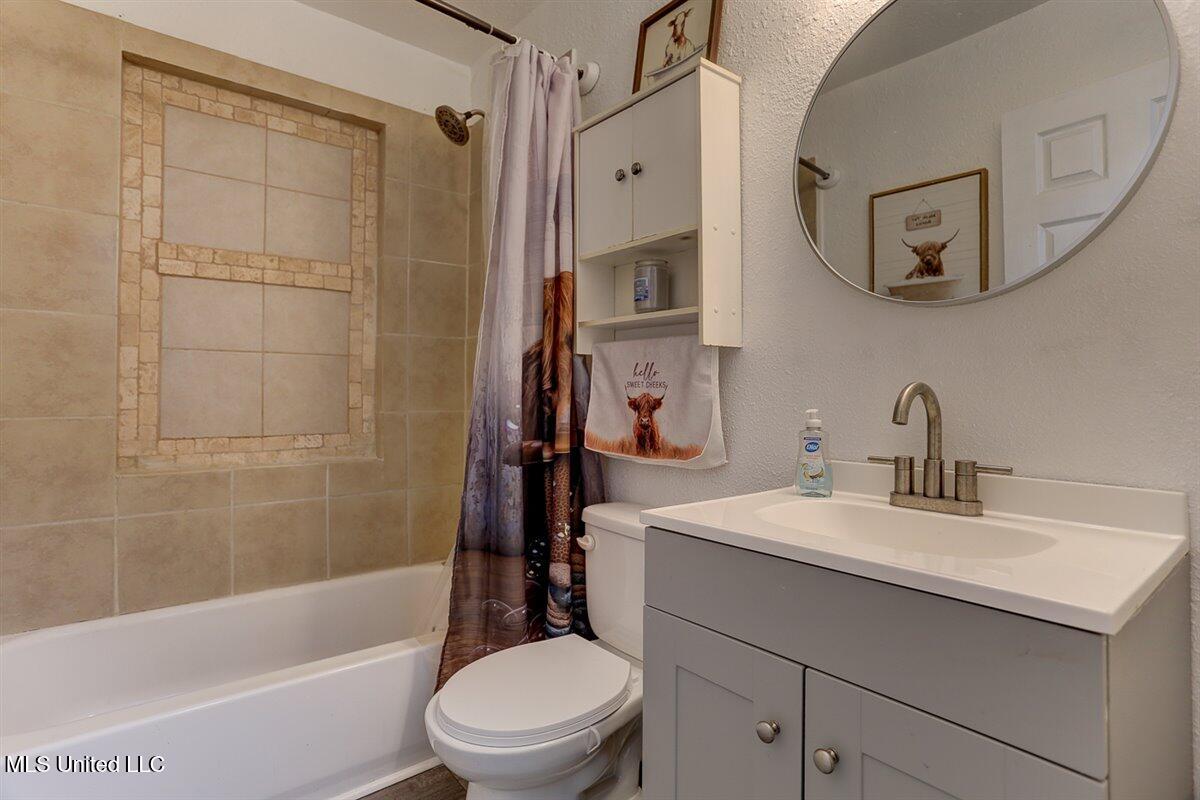 14071 Burton Road, Olive Branch, Mississippi image 17