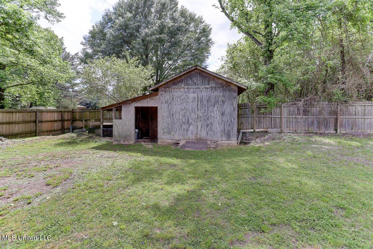 14071 Burton Road, Olive Branch, Mississippi image 34