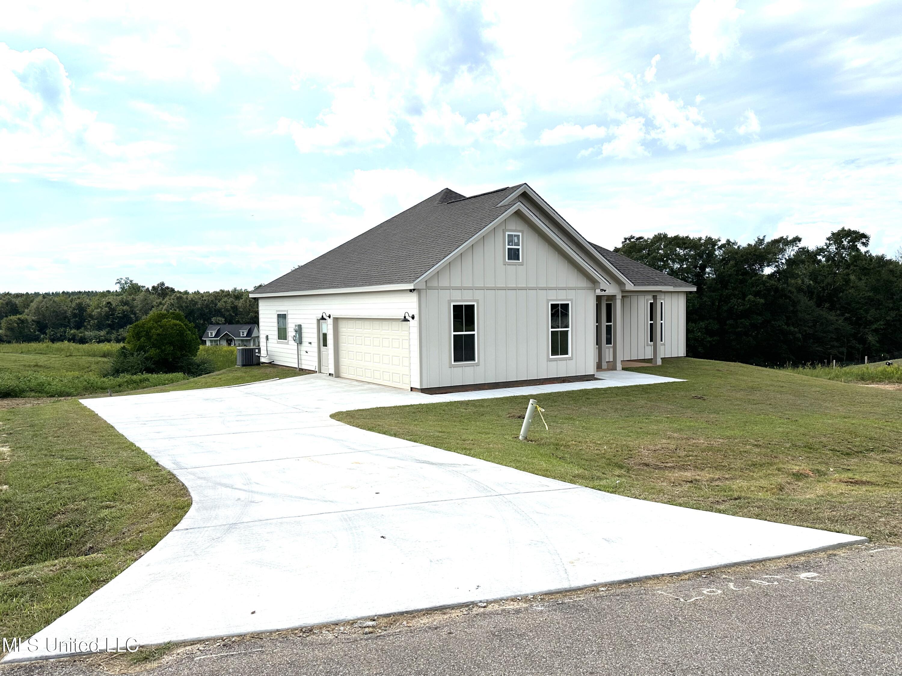 57 Governors Circle, Poplarville, Mississippi image 3