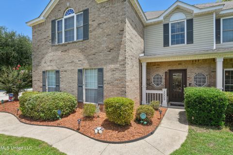 Single Family Residence in Ocean Springs MS 3009 Trentwood Drive 3.jpg