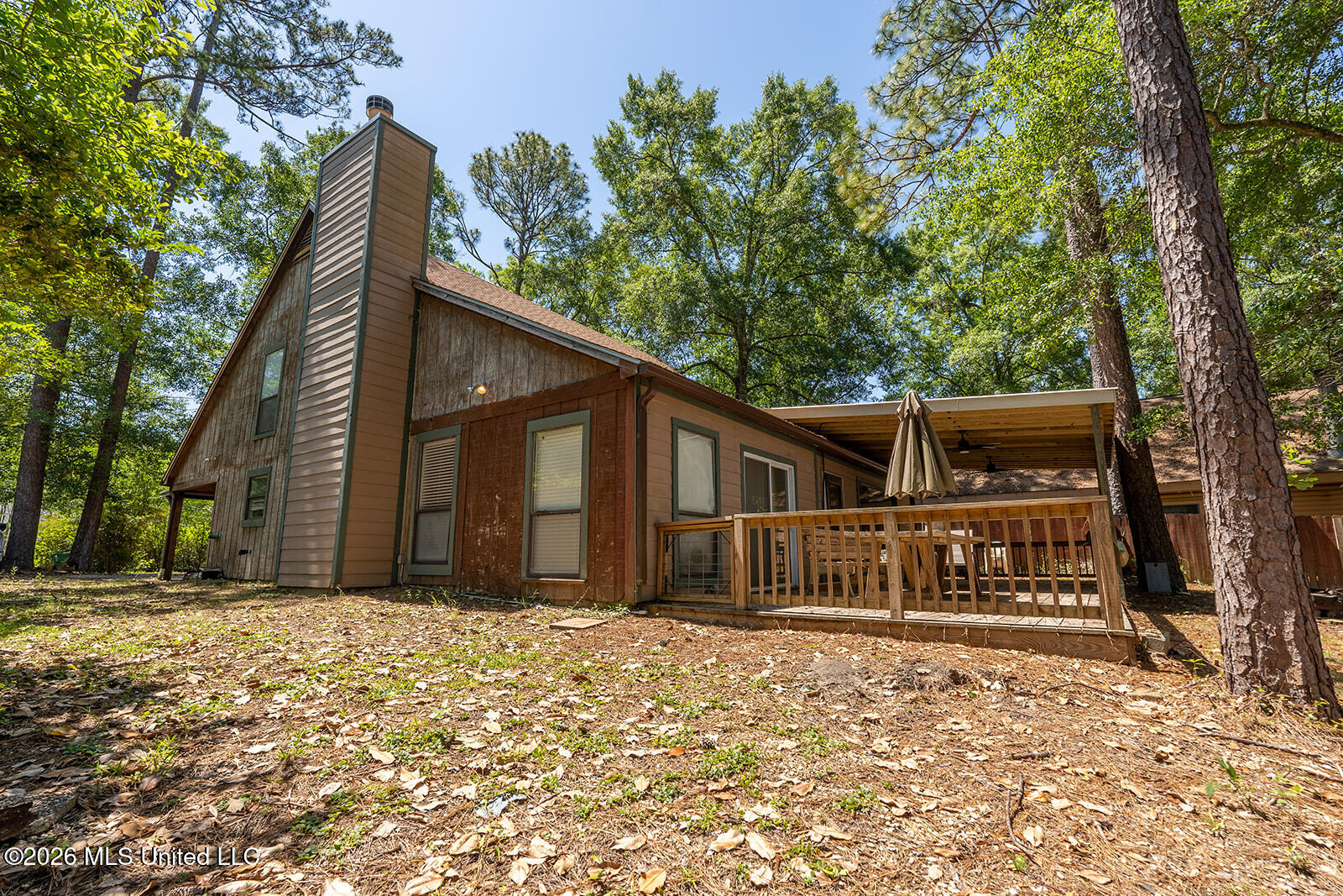 1836 E Lakeshore Drive