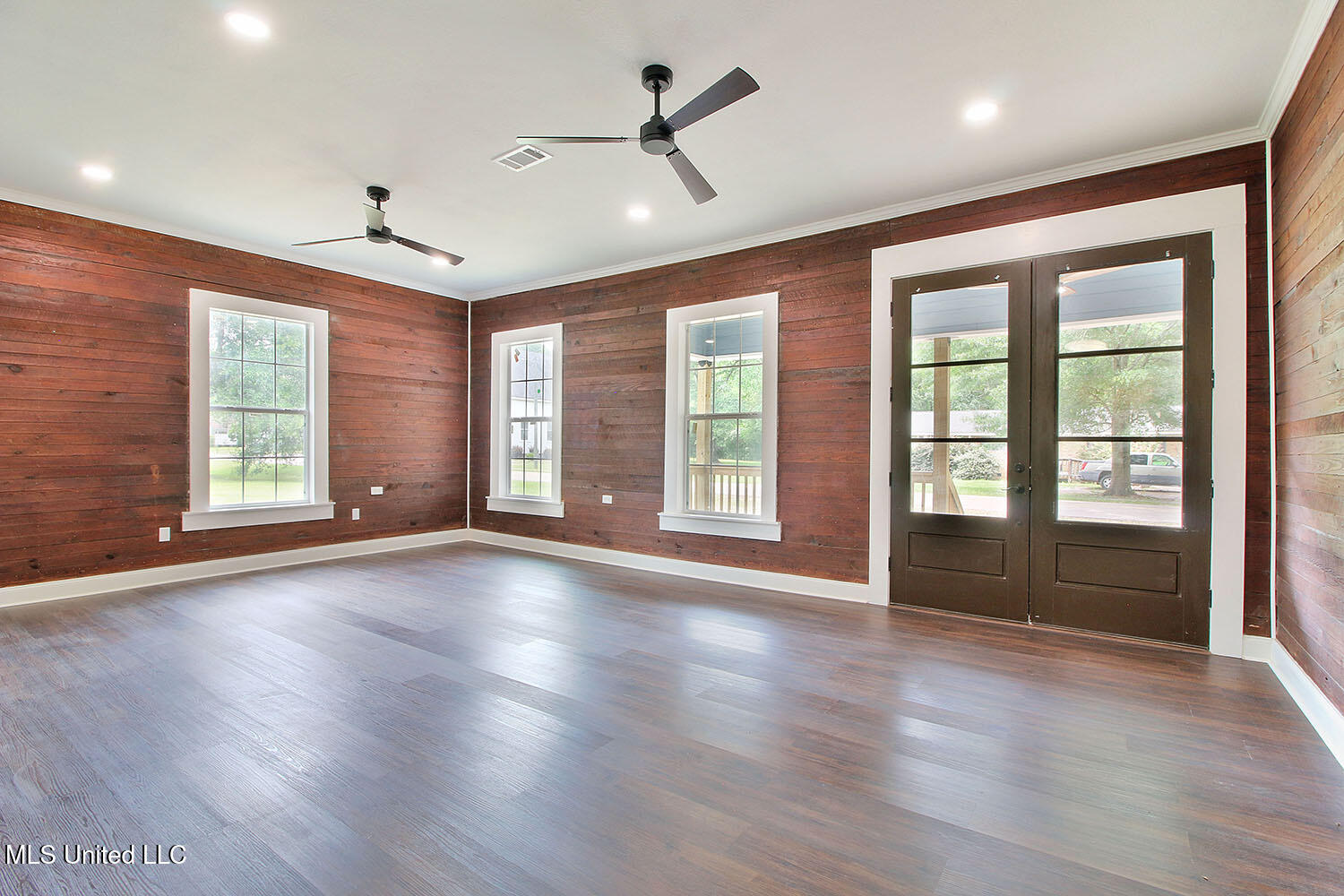 305 First Avenue, New Augusta, Mississippi image 7