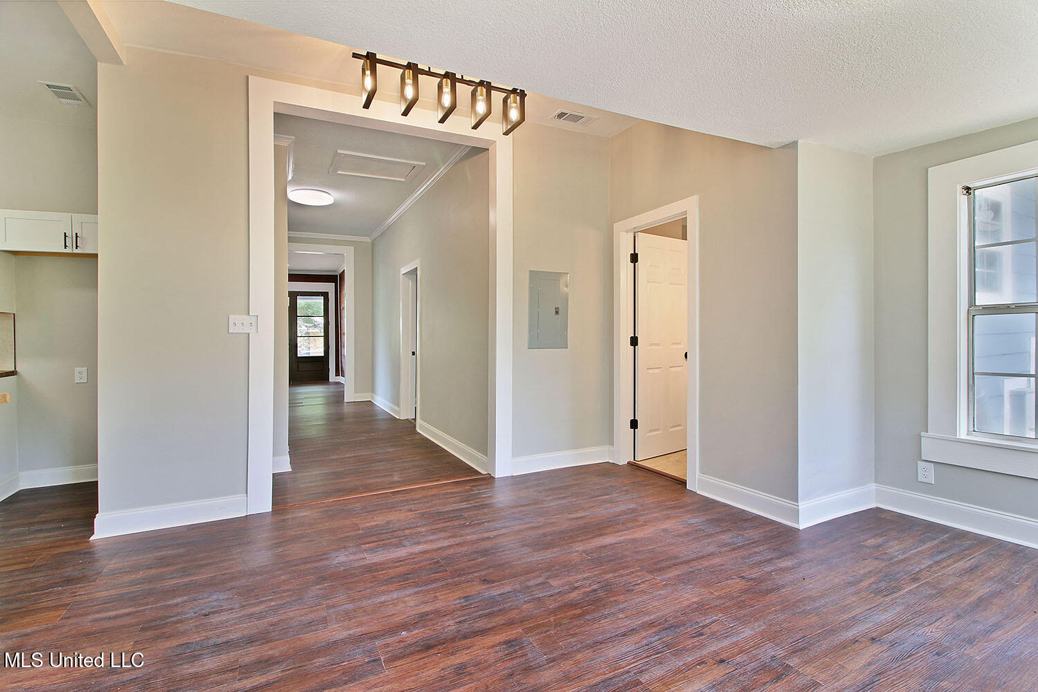 305 First Avenue, New Augusta, Mississippi image 14