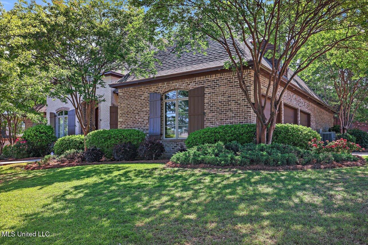106 Glenwood Bend, Madison, Mississippi image 6