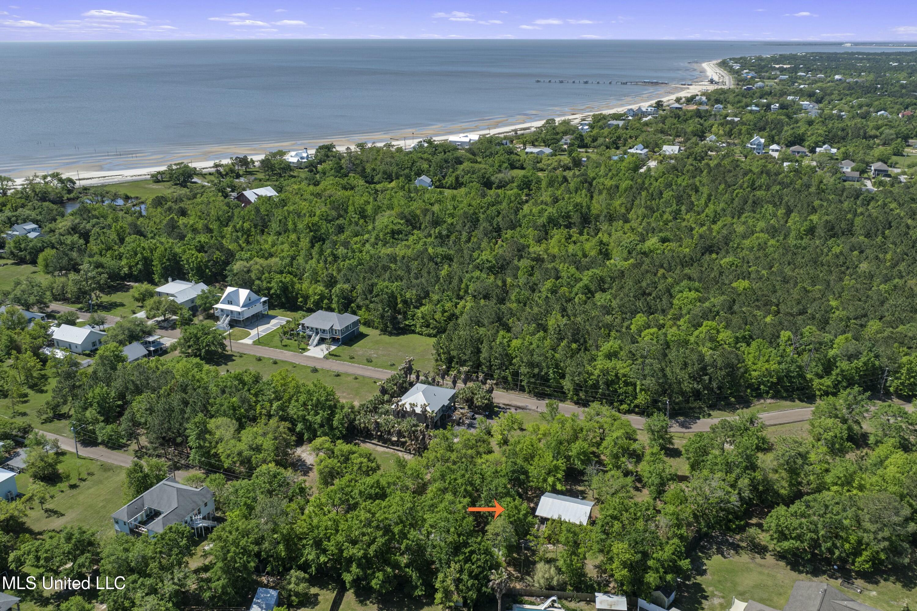 144 Aiken Road, Waveland, Mississippi image 4