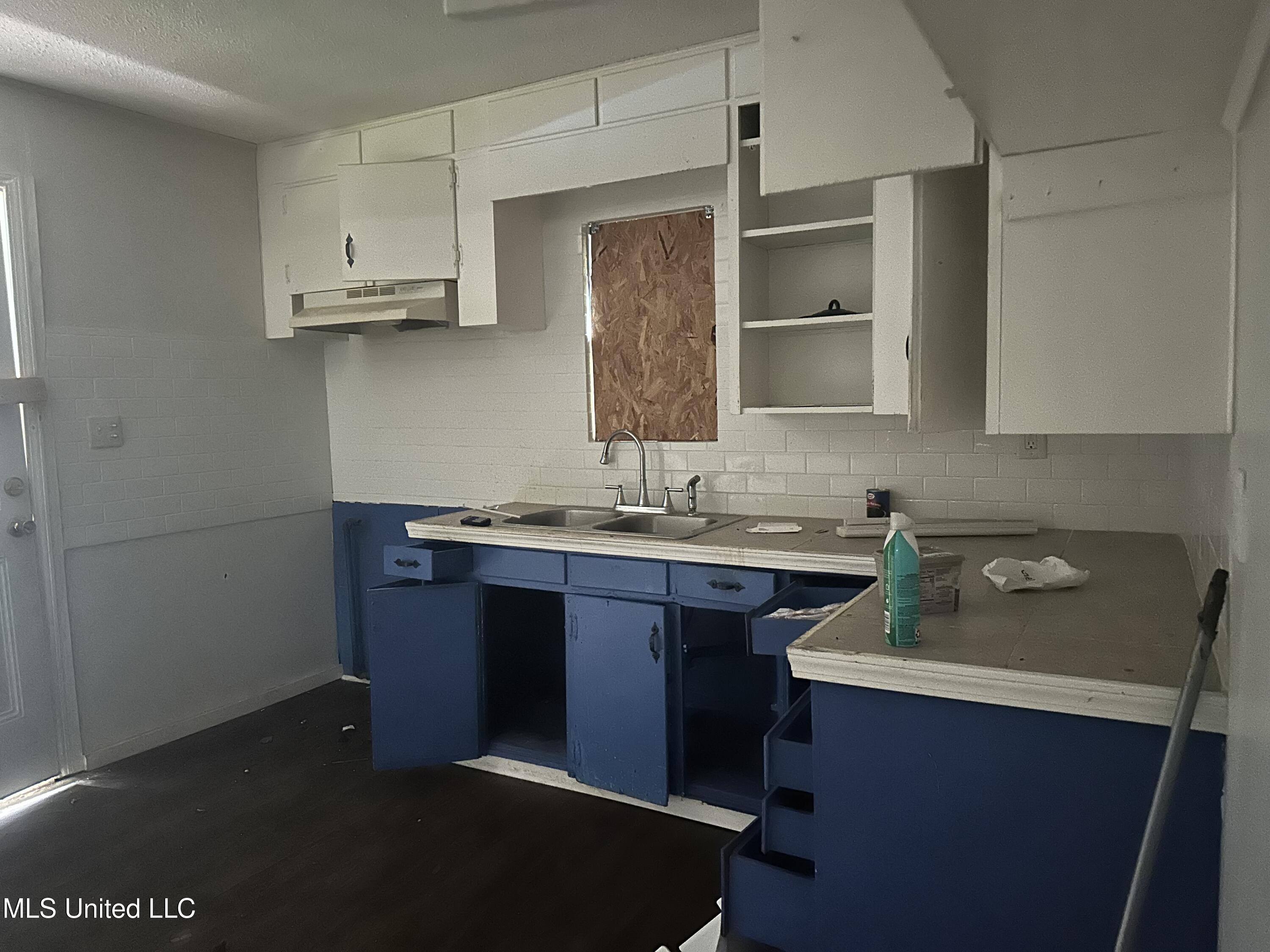 3764 Camilla Drive, Jackson, Mississippi image 3