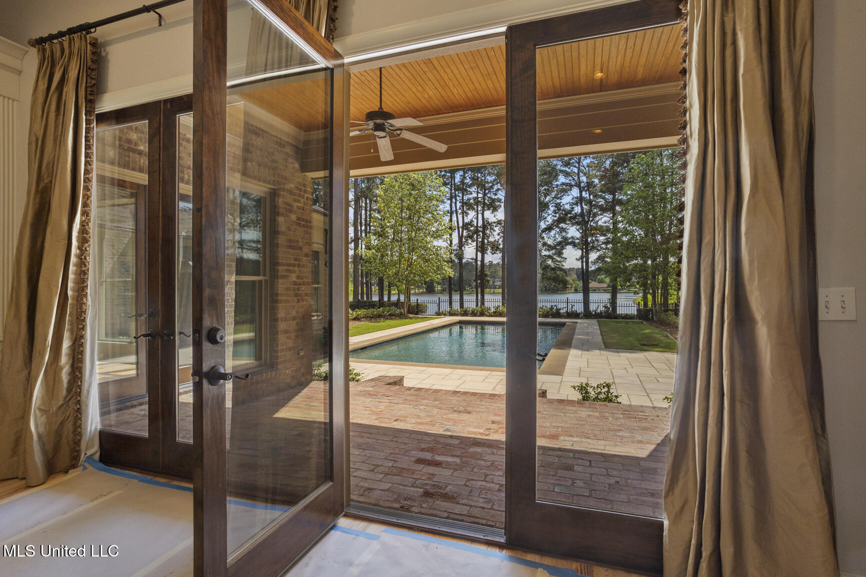 111 Johnstone Drive, Madison, Mississippi image 18