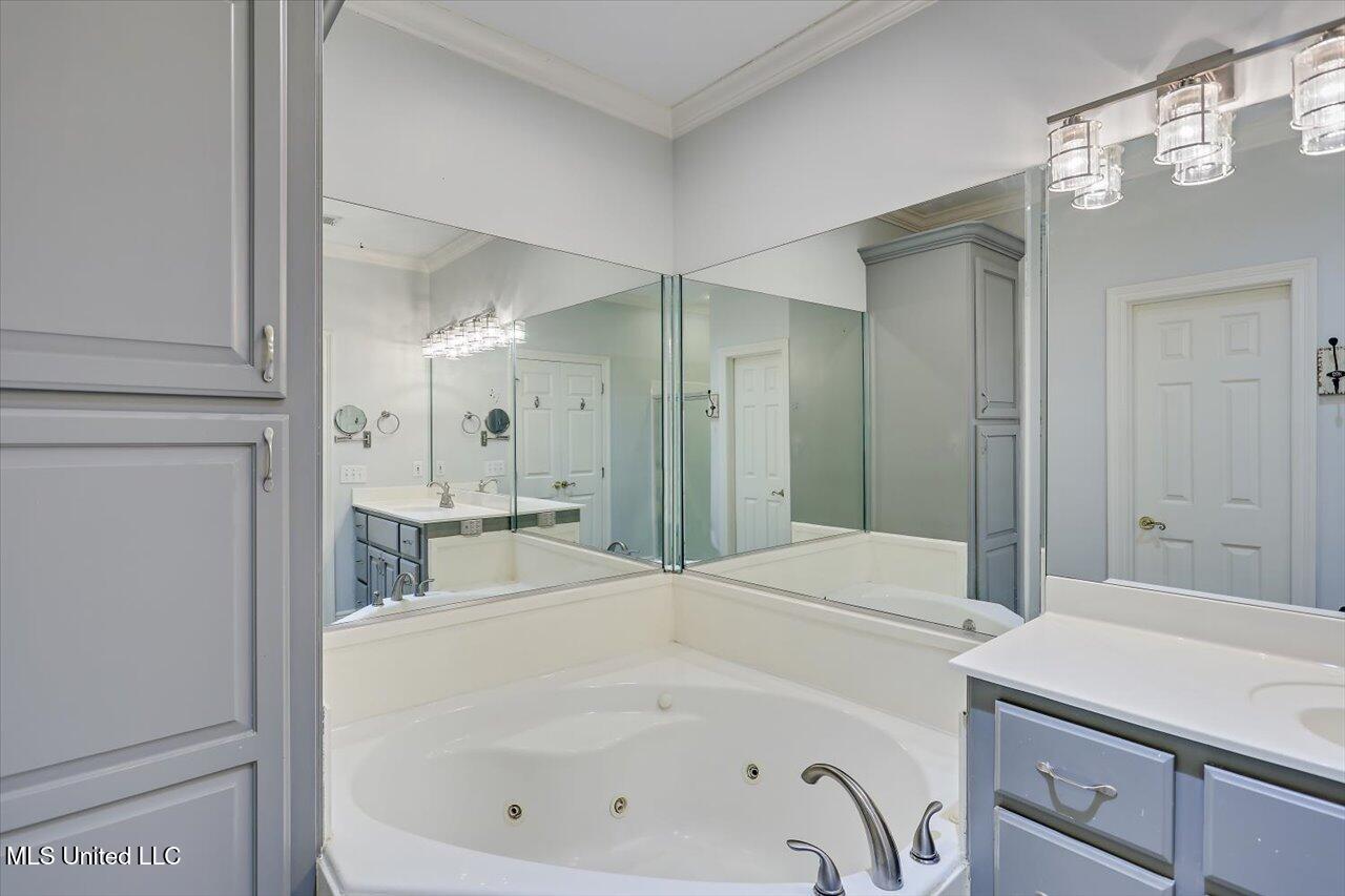 332 Holmes Hollow Lane Lane, Canton, Mississippi image 25