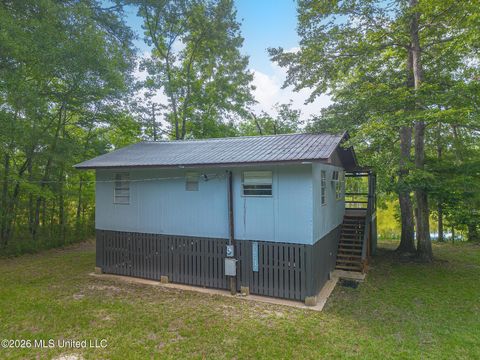 Homes For Sale - 227 Holly Drive<br/> Lucedale, MS 39452