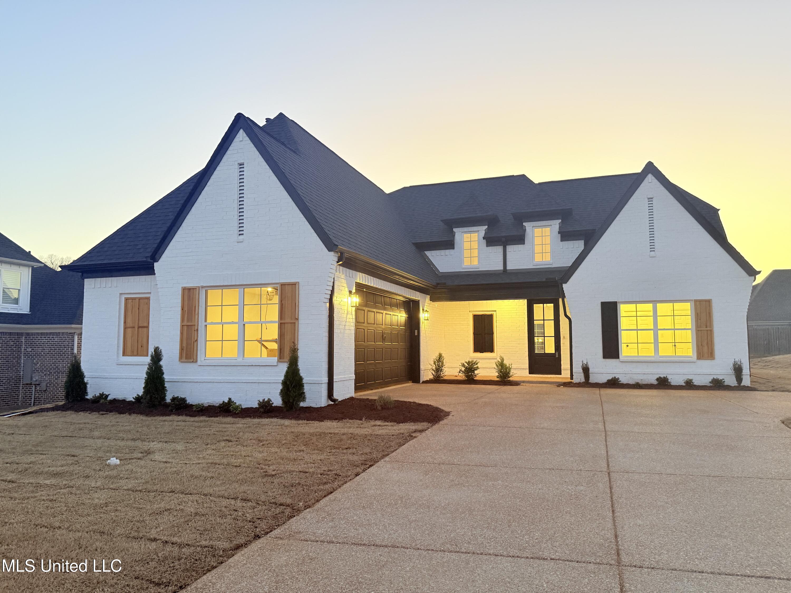 3183 Winterwood Drive, Hernando, Mississippi image 2