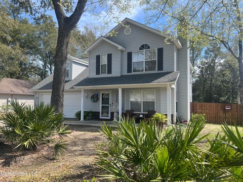 Single Family Residence in Gulfport MS 211 29th Street.jpg