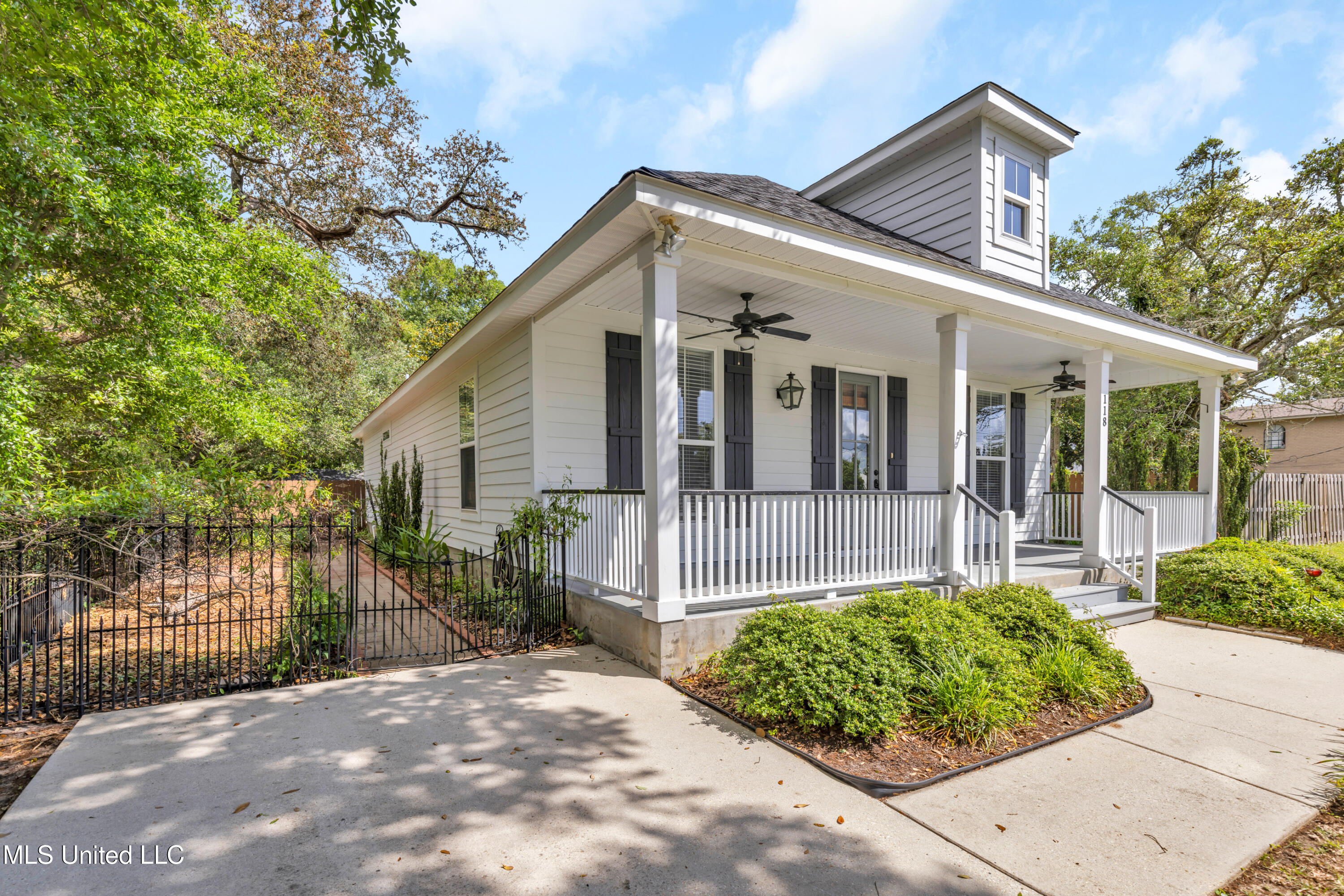118 W Third Street, Long Beach, Mississippi image 4