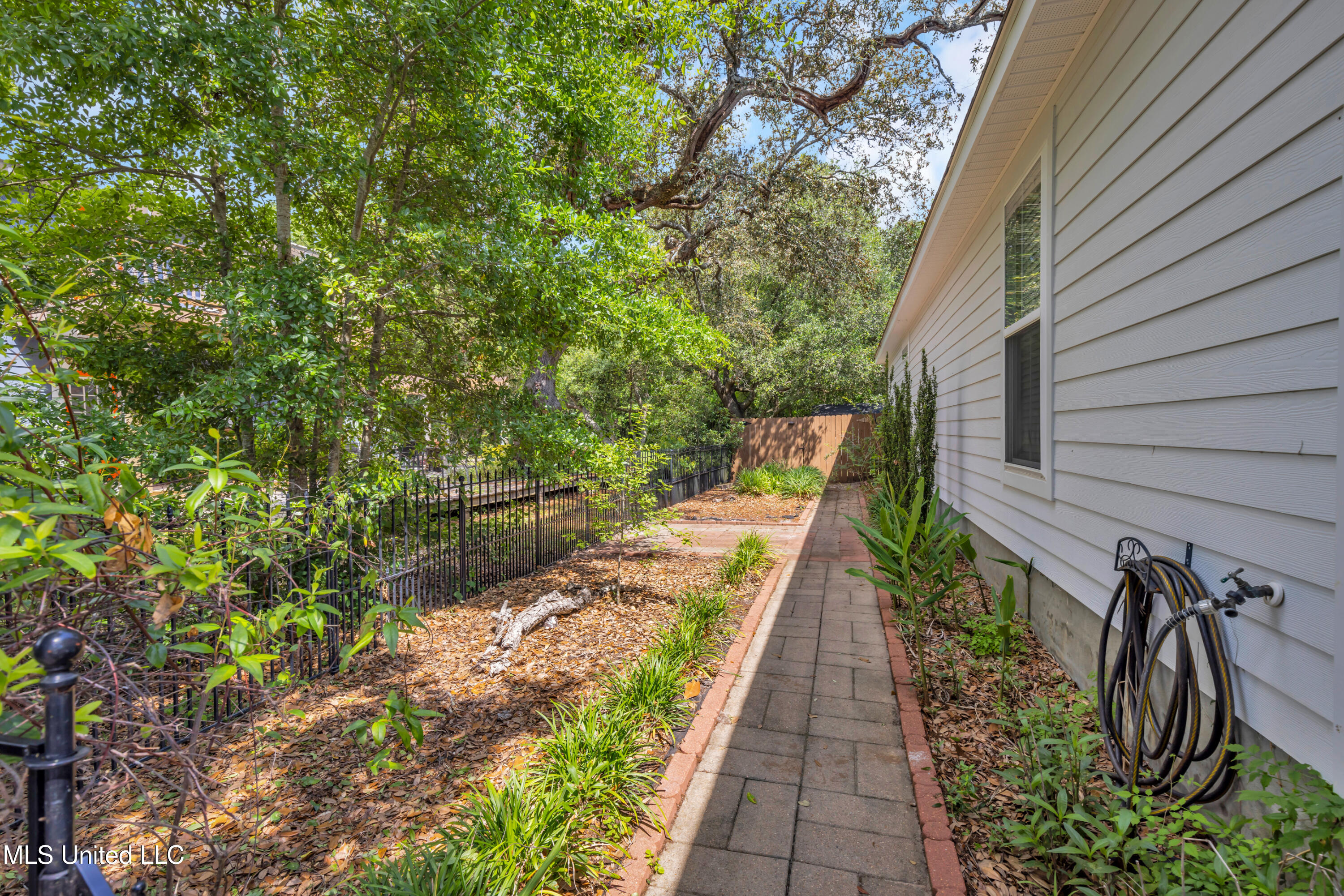 118 W Third Street, Long Beach, Mississippi image 29