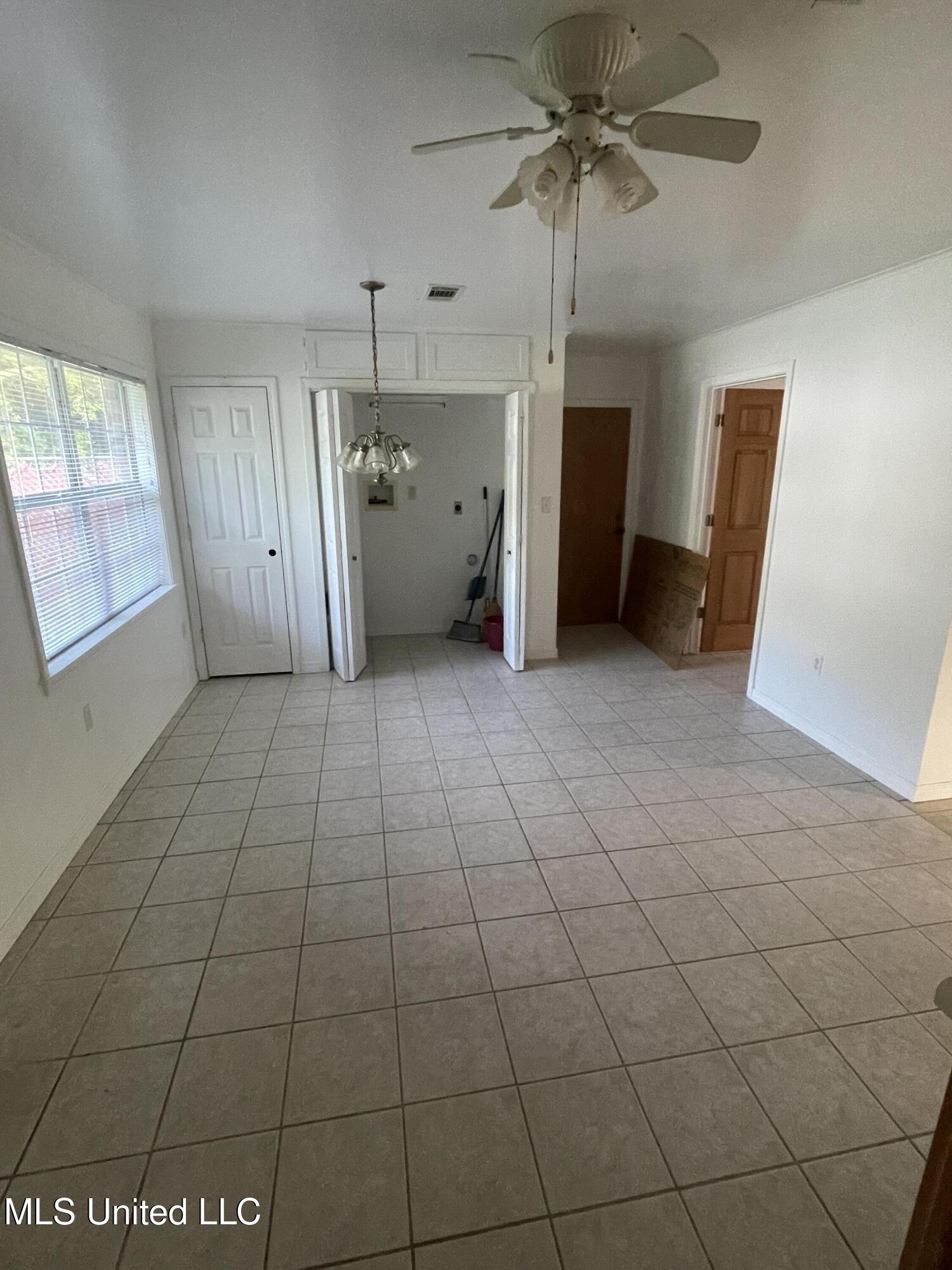 212 Charles Avenue, Long Beach, Mississippi image 8