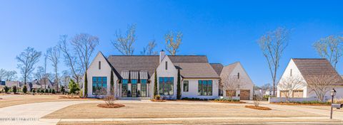 Homes For Sale - 297 Ashworth Circle<br/> Madison County, Madison, MS 39110