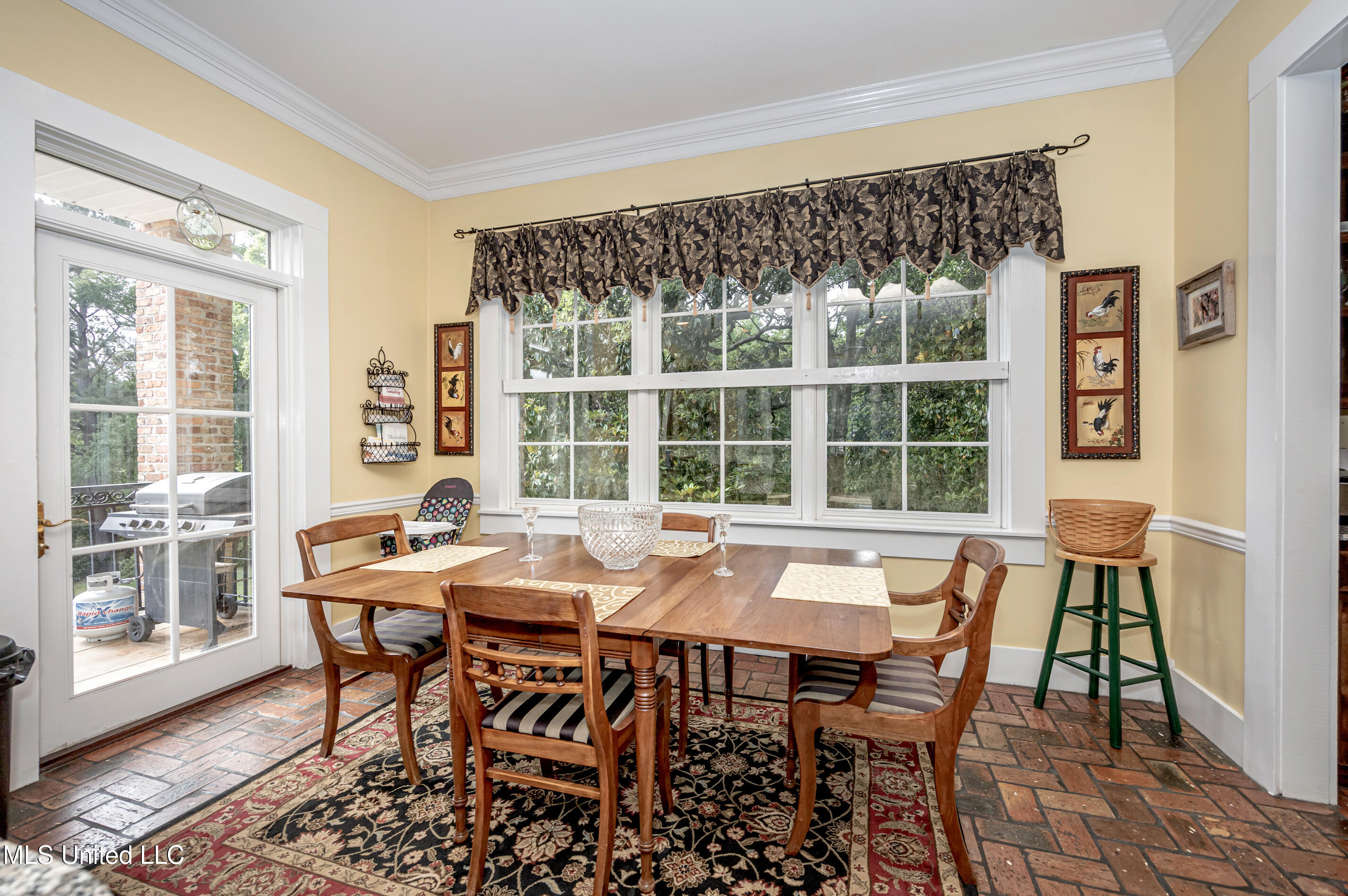 1409 Ladnier Road, Gautier, Mississippi image 21