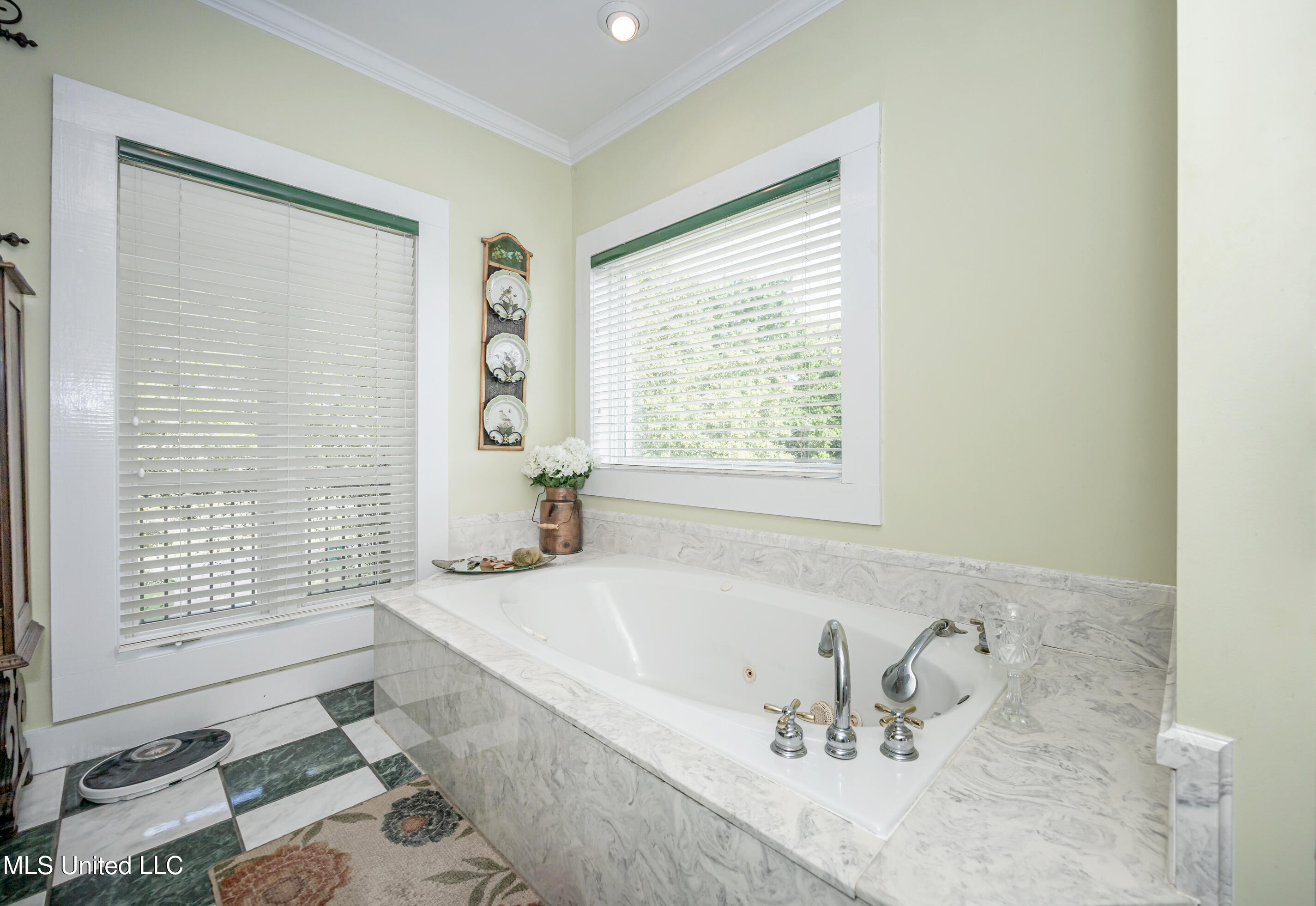 1409 Ladnier Road, Gautier, Mississippi image 48