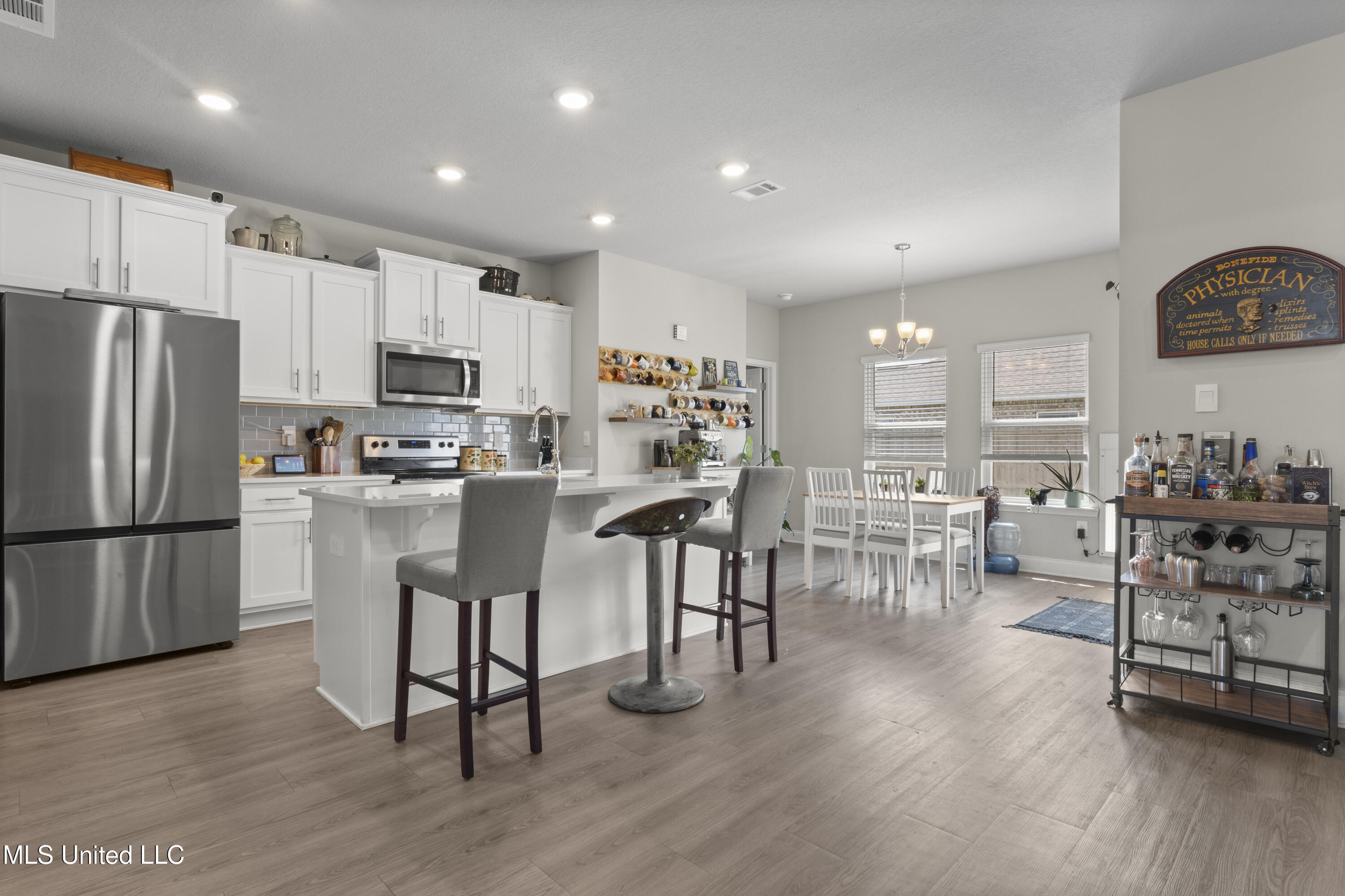 6108 Penni Lane, Ocean Springs, Mississippi image 13