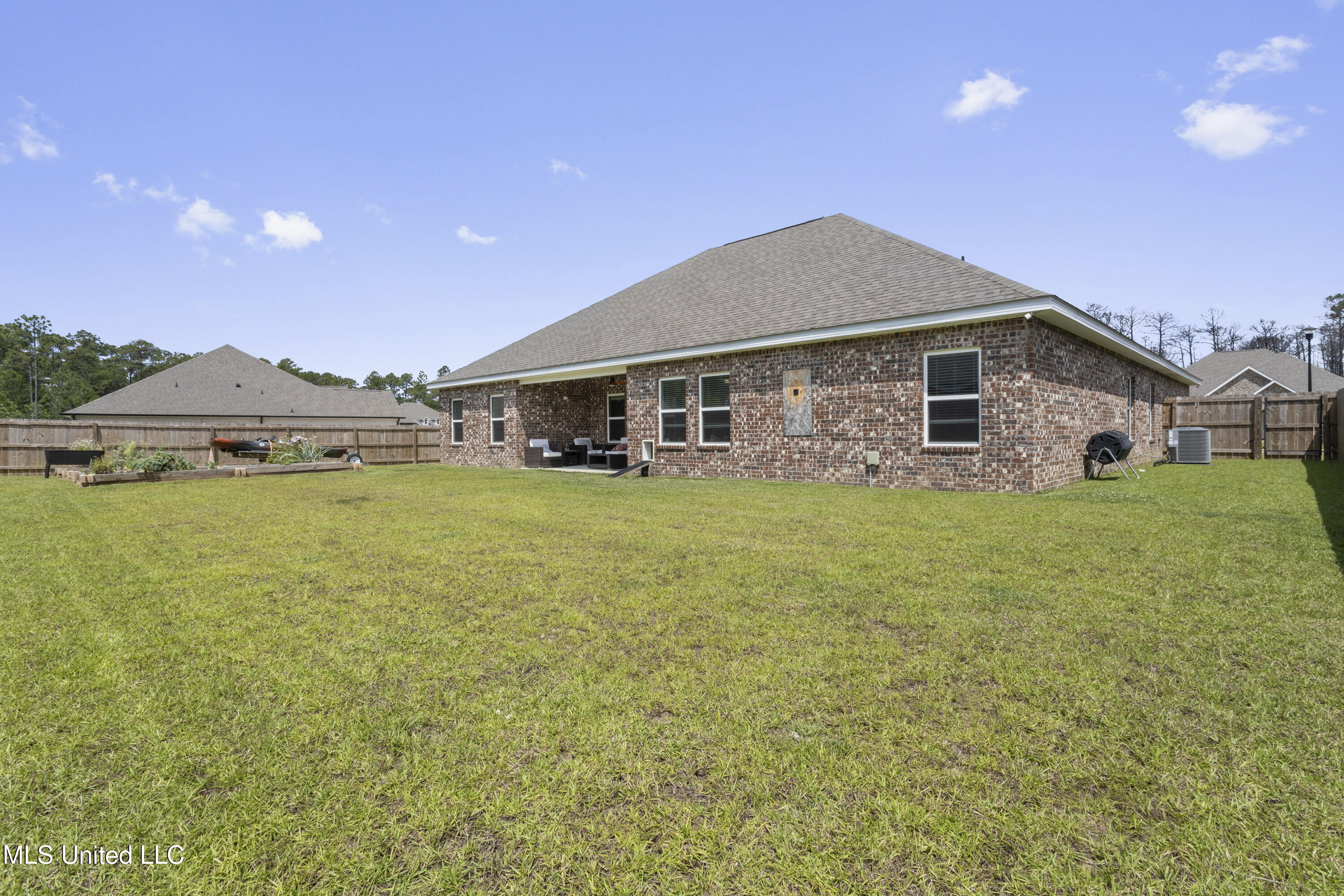 6108 Penni Lane, Ocean Springs, Mississippi image 38
