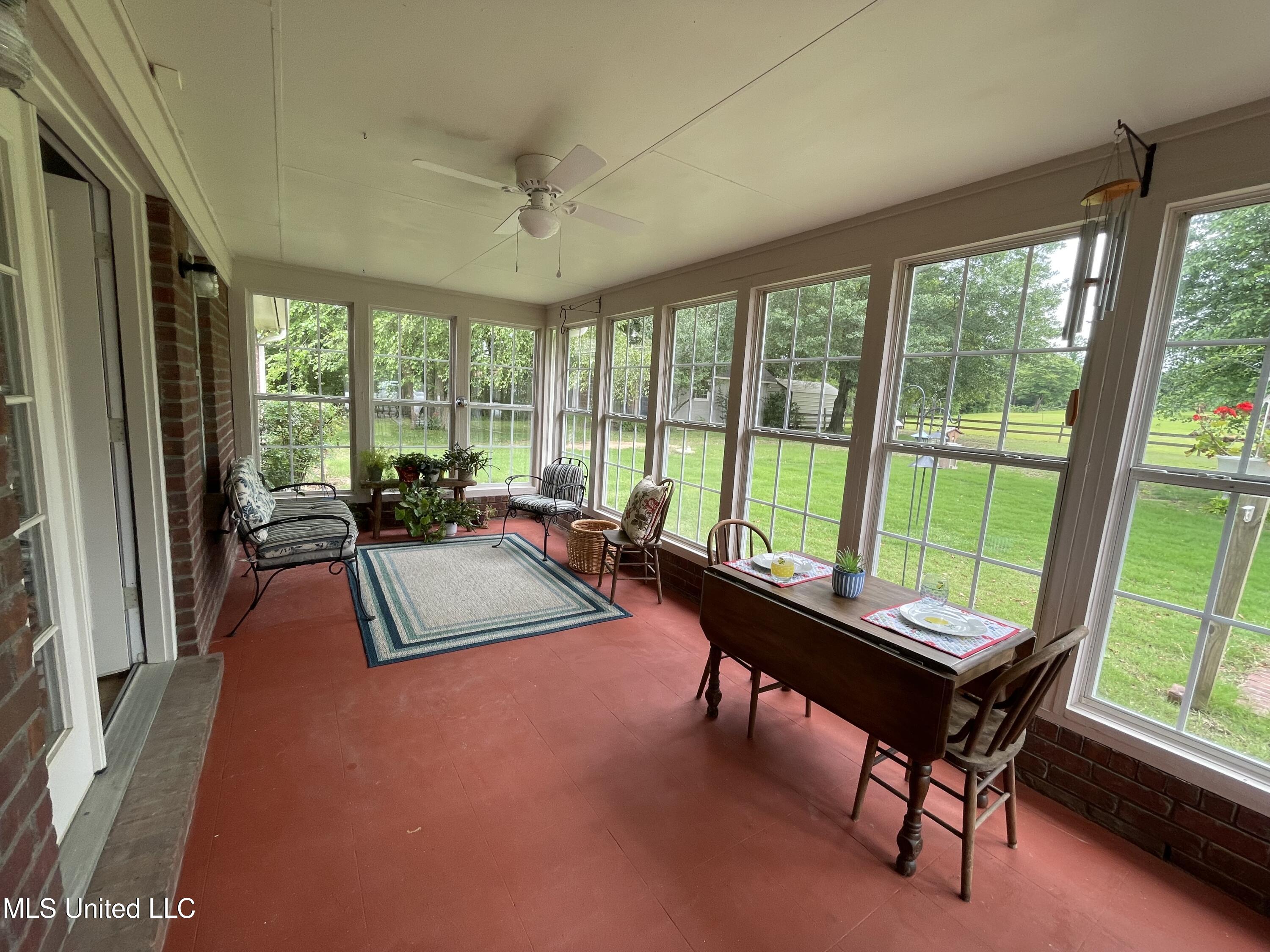 250 Sunnybrook Drive, Senatobia, Mississippi image 18